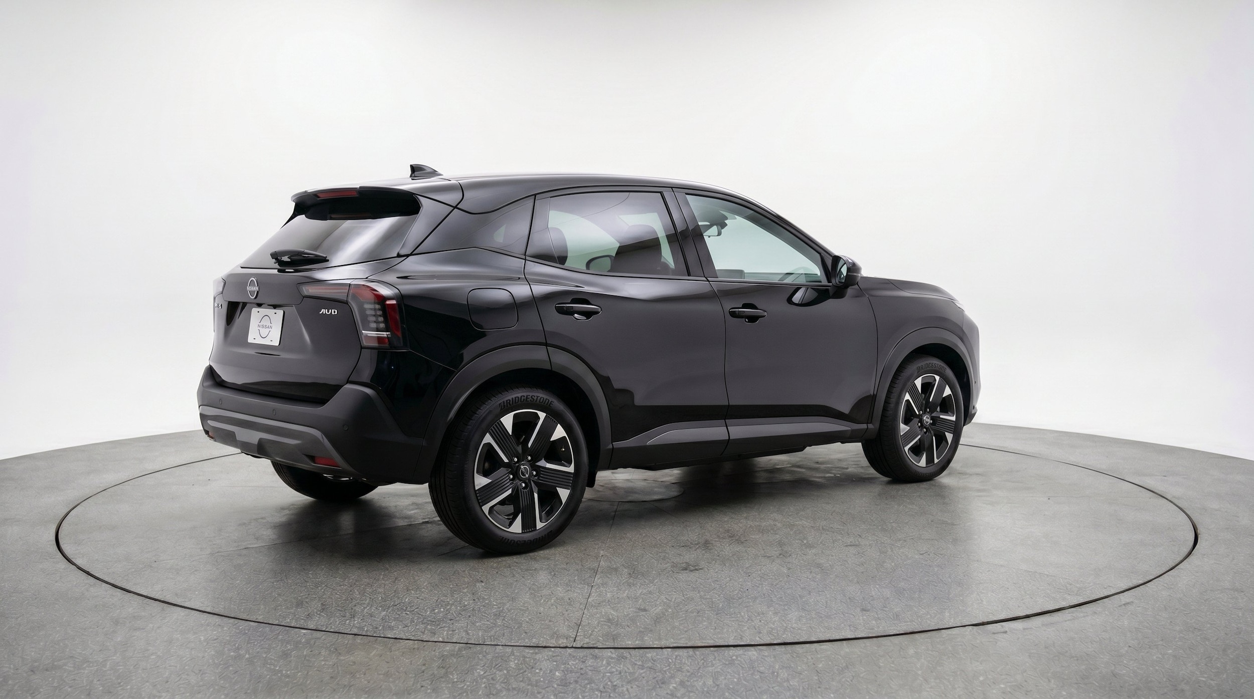 Thumbnail: 2026 Nissan Kicks - 9