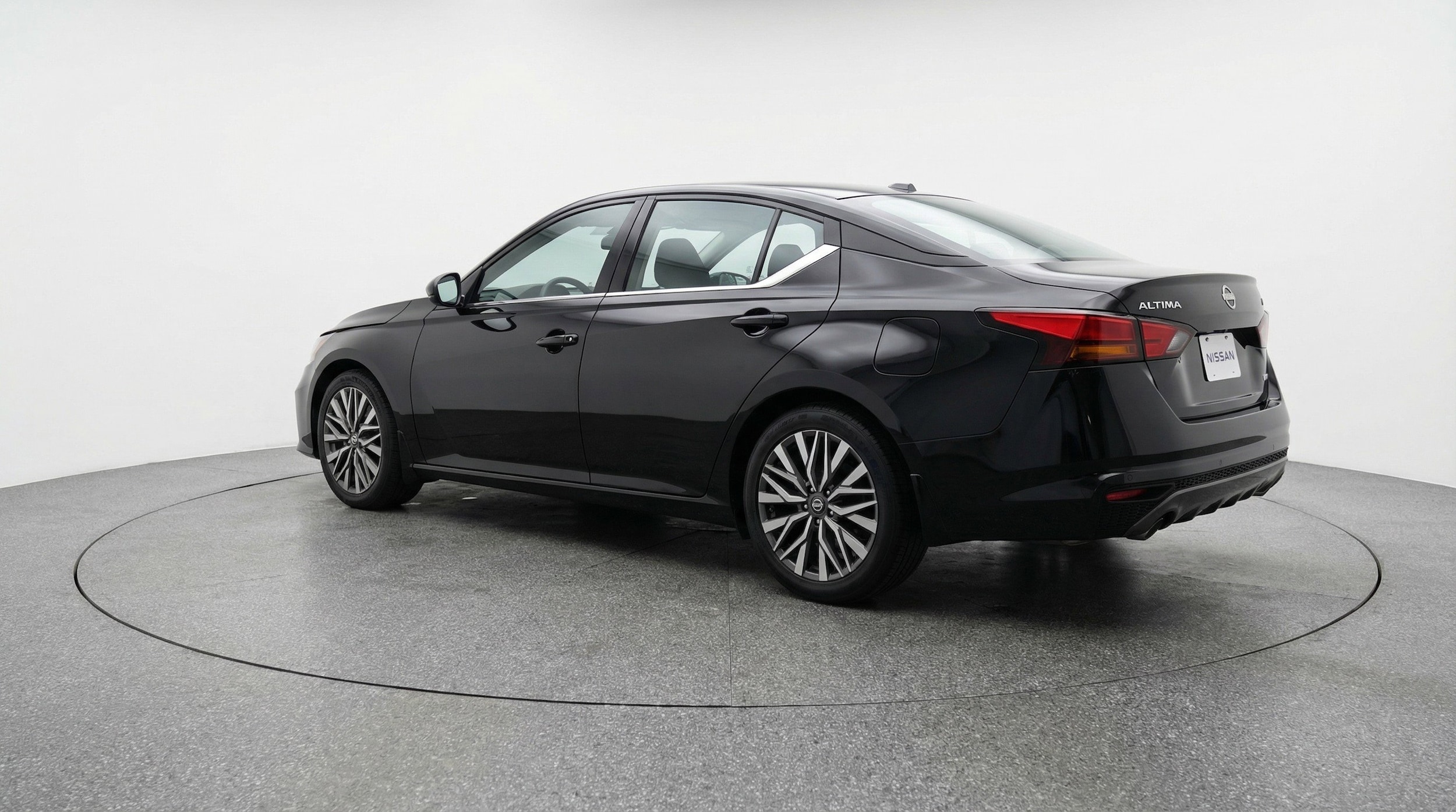 Thumbnail: 2025 Nissan Altima - 6