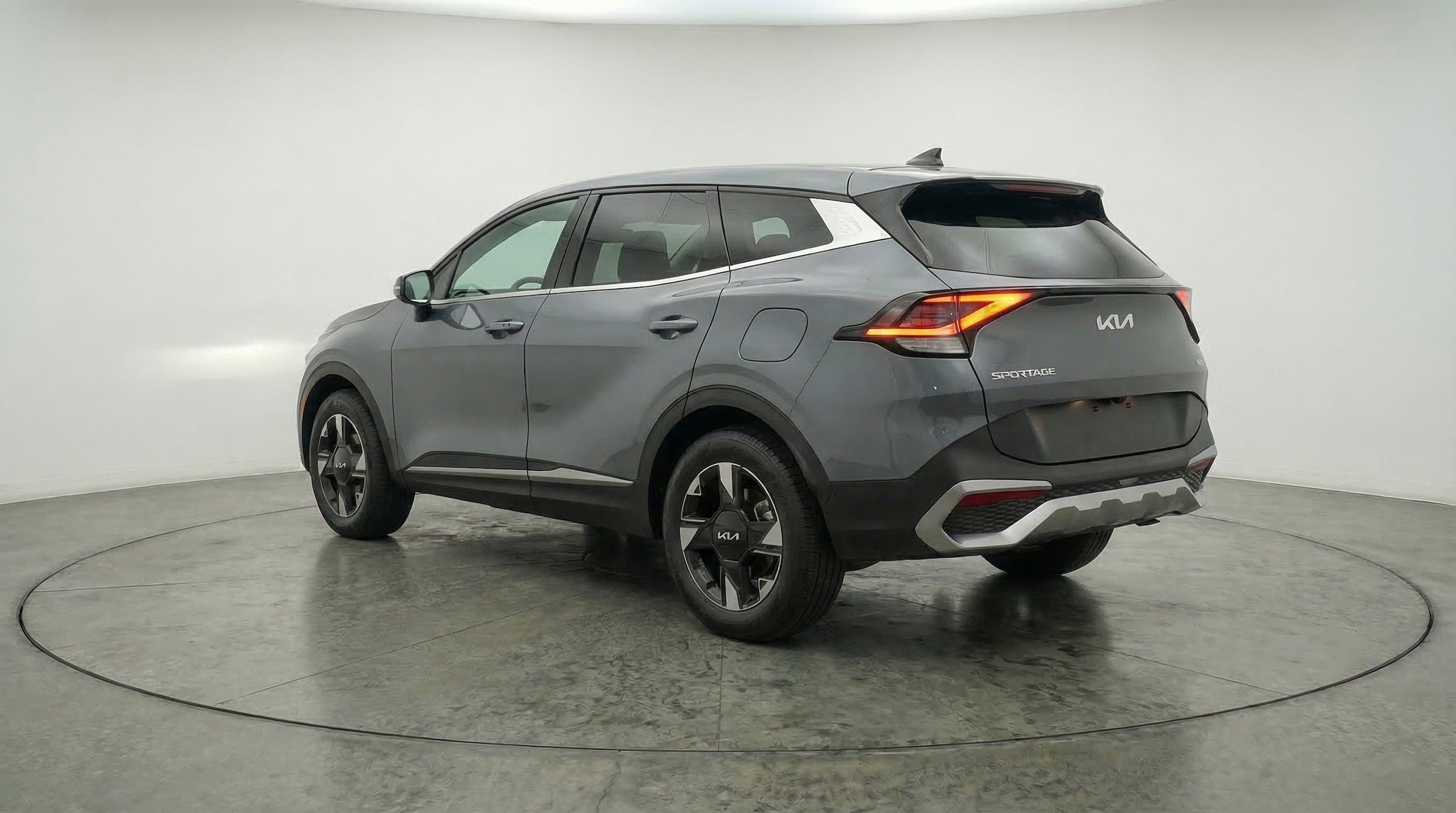 Thumbnail: 2026 Kia Sportage - 6