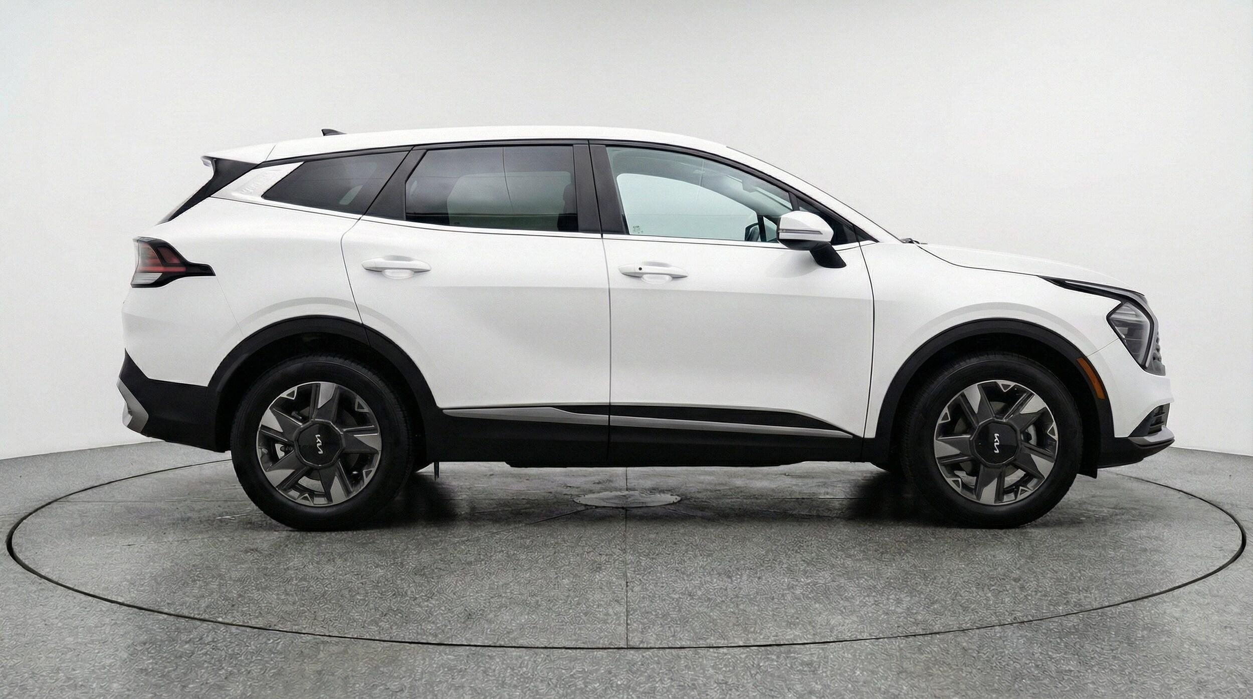 Thumbnail: 2026 Kia Sportage - 11