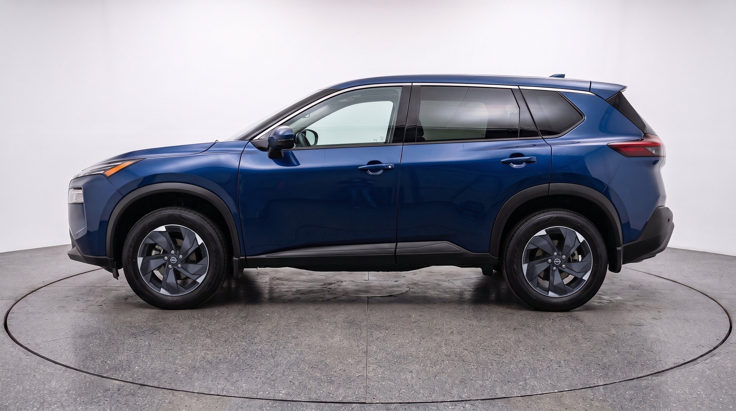 Thumbnail: 2025 Nissan Rogue - 5