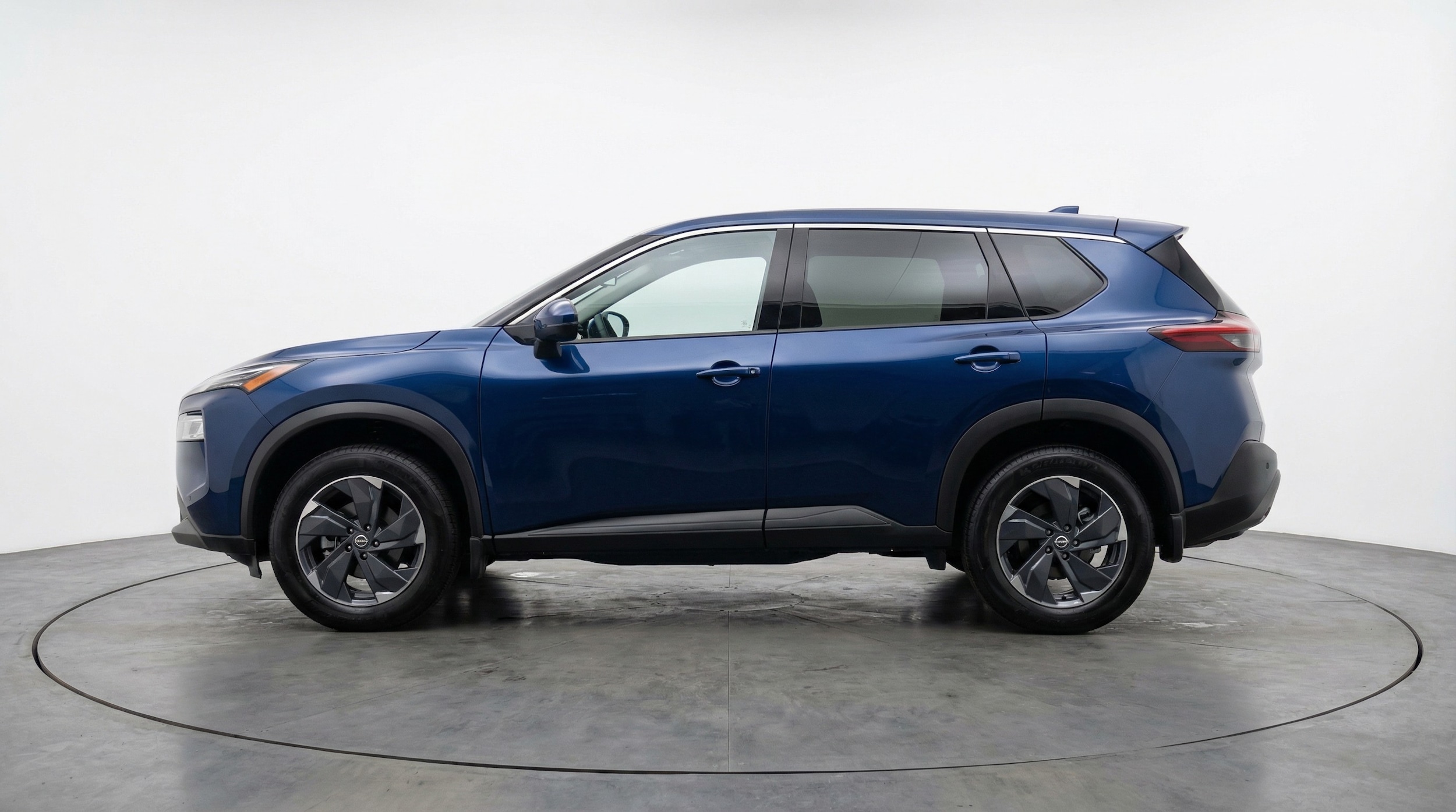 Thumbnail: 2025 Nissan Rogue - 4