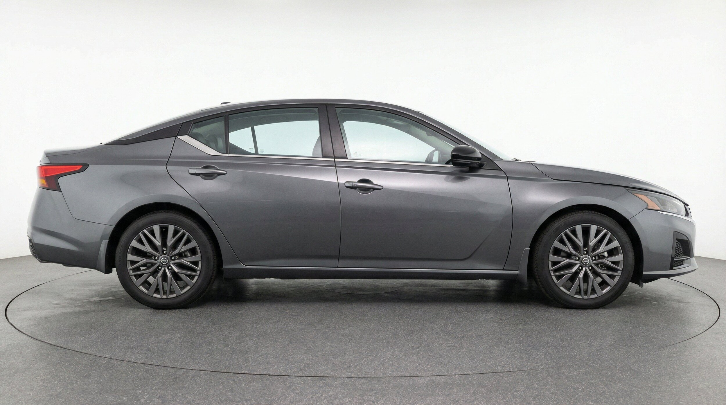 Thumbnail: 2025 Nissan Altima - 11