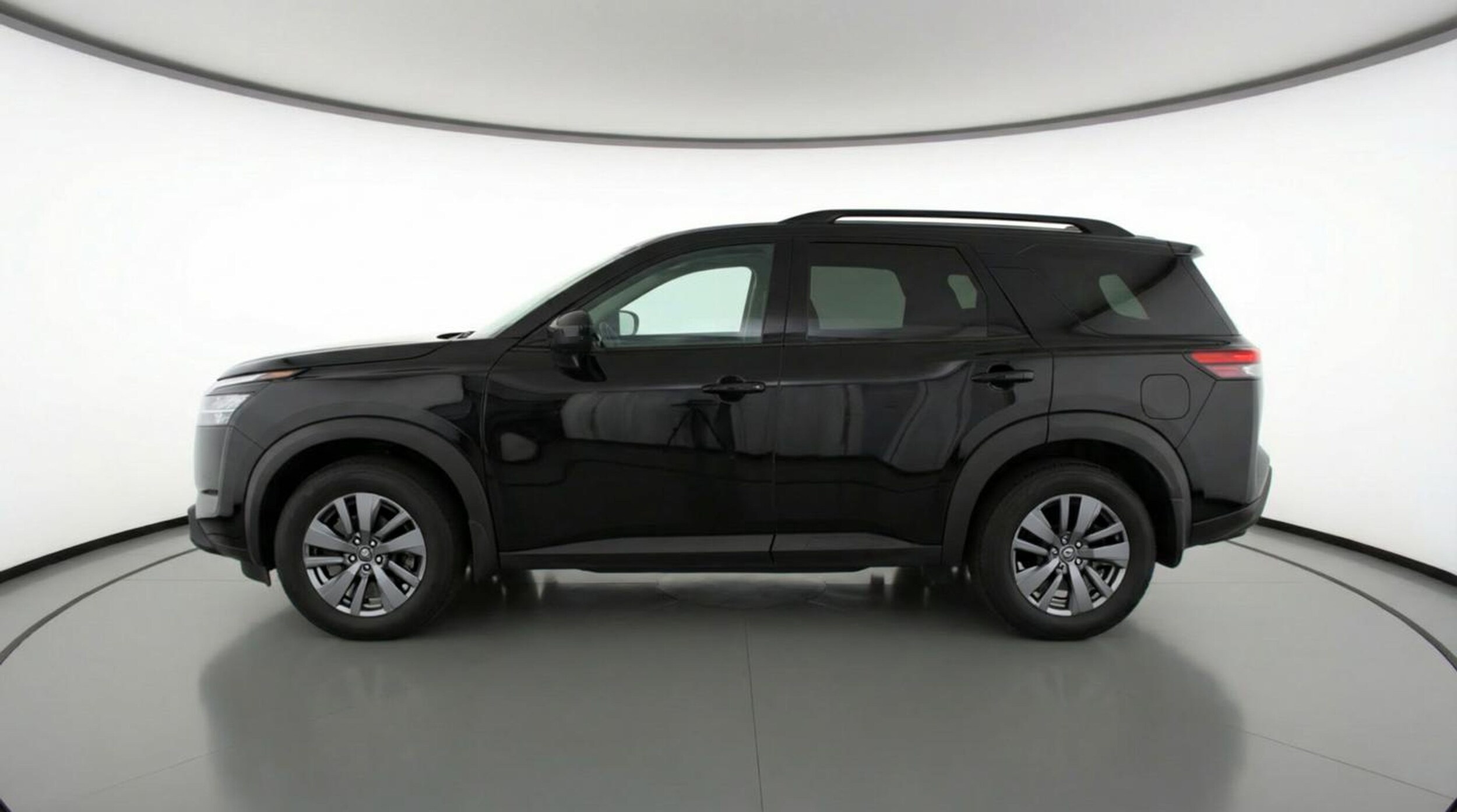 Thumbnail: 2025 Nissan Pathfinder - 4