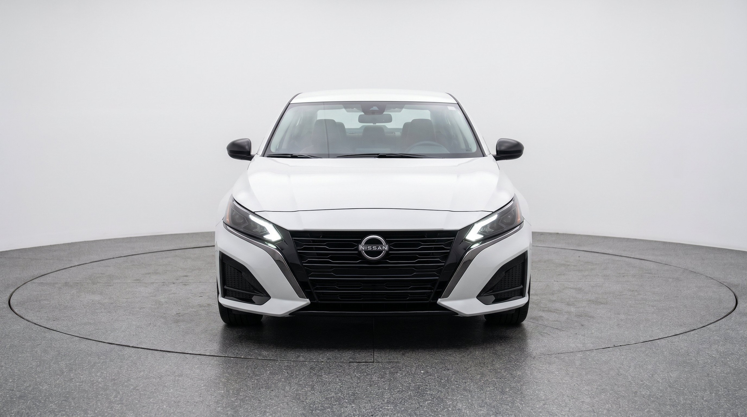 Thumbnail: 2025 Nissan Altima - 2
