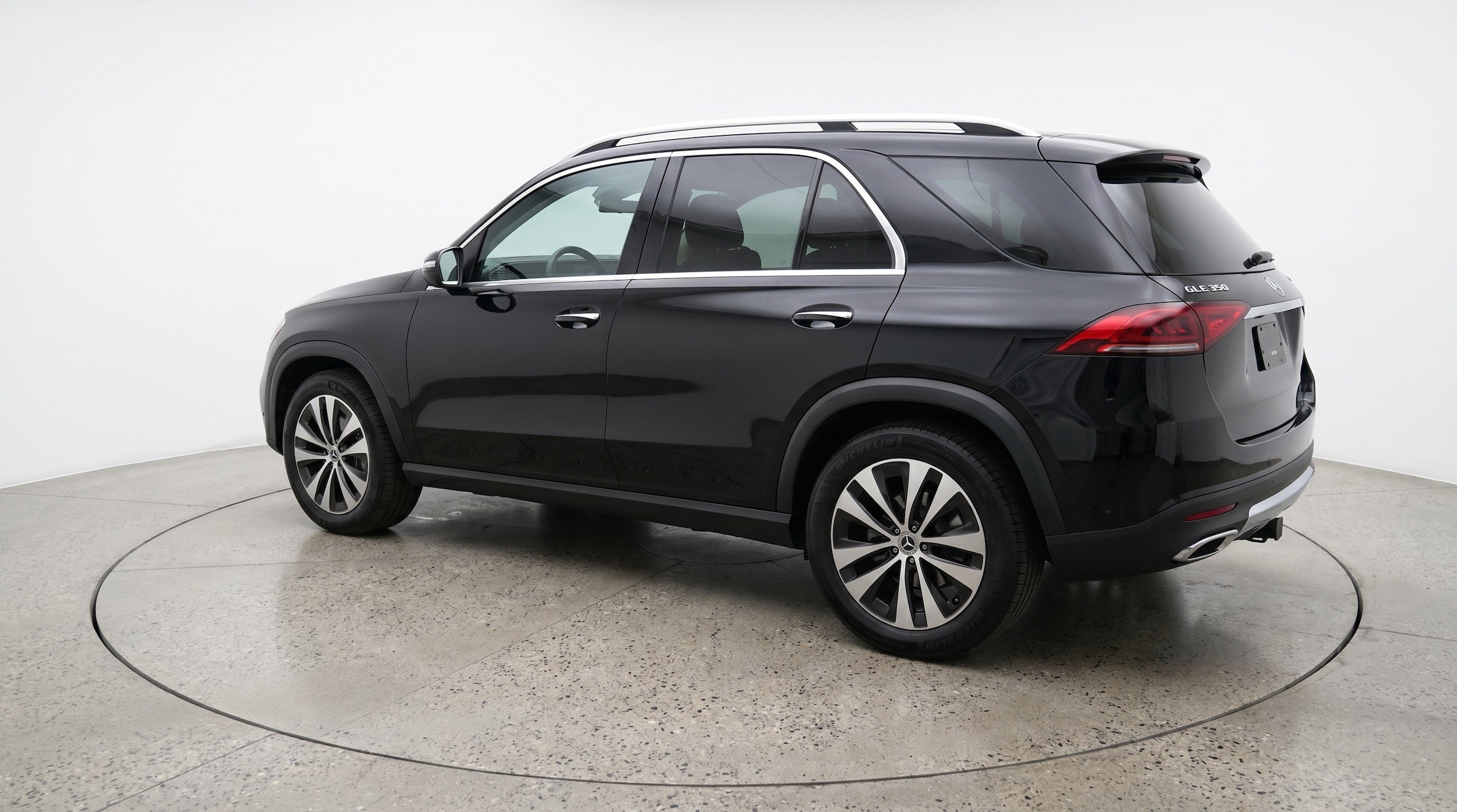 Thumbnail: 2026 Mercedes-Benz GLE - 6