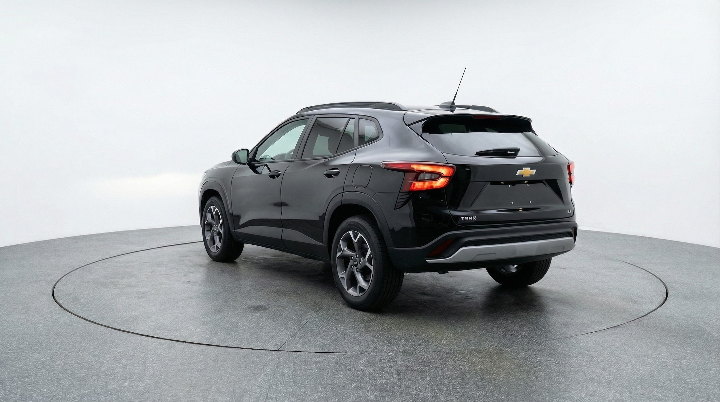 Thumbnail: 2025 Chevrolet Trax - 5