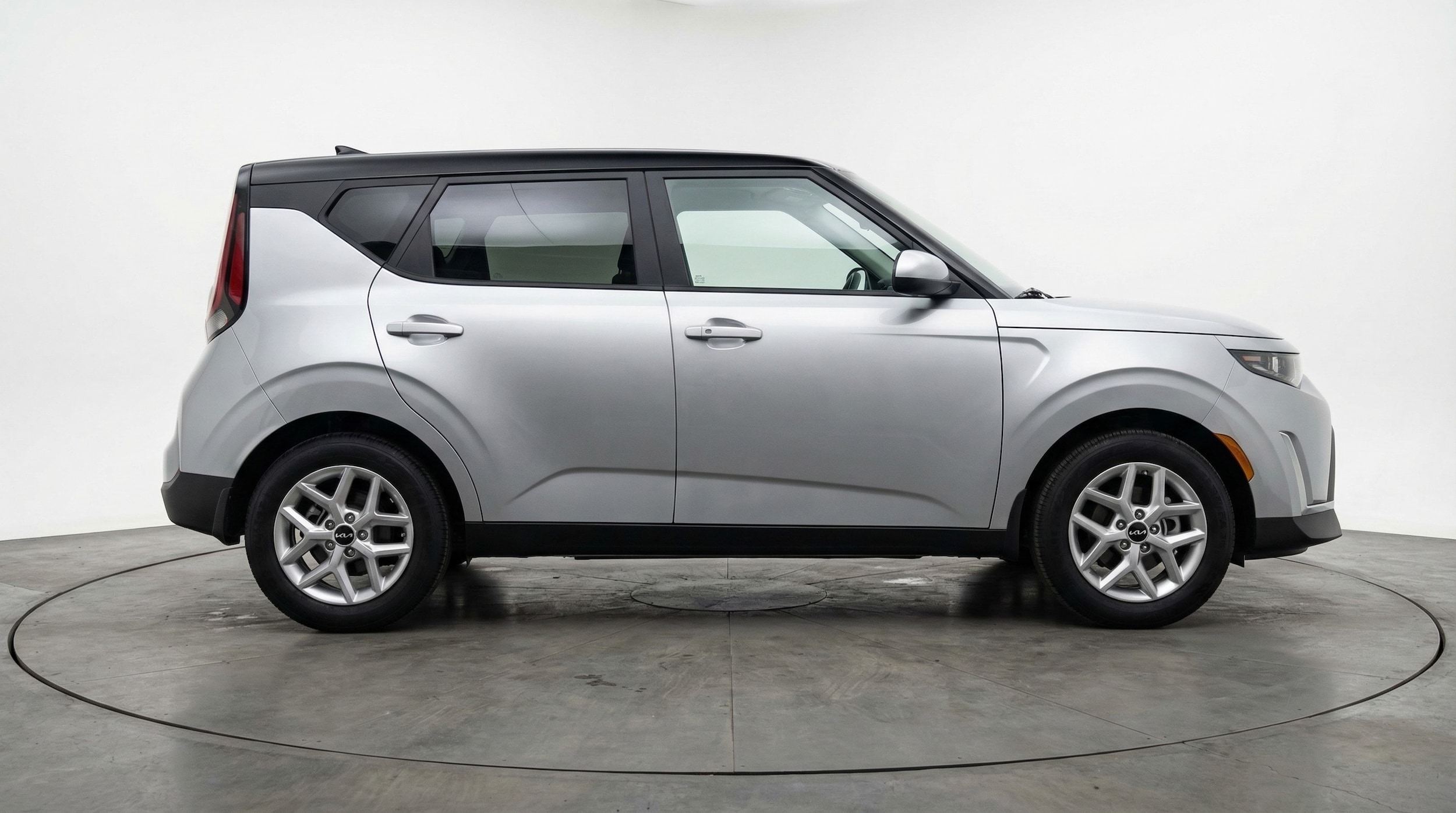 Thumbnail: 2025 Kia Soul - 8