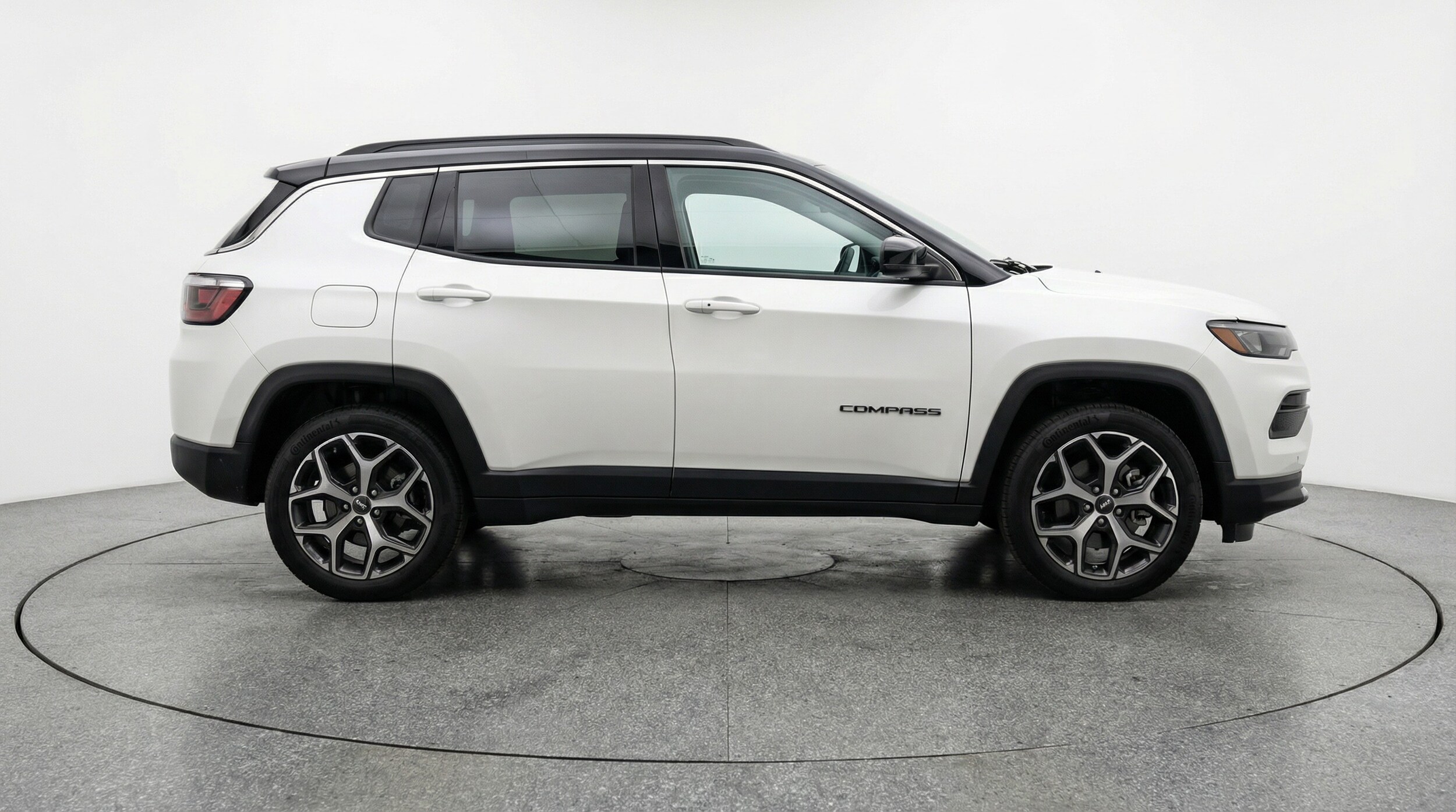 Thumbnail: 2025 Jeep Compass - 4