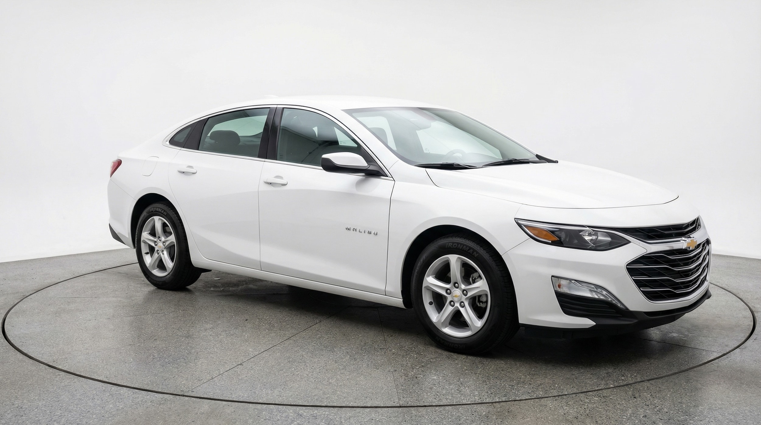 Thumbnail: 2024 Chevrolet Malibu - 1