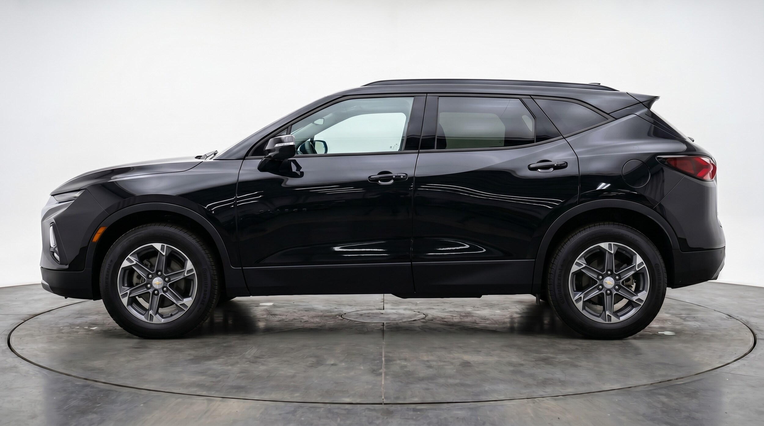 Thumbnail: 2025 Chevrolet Blazer - 4