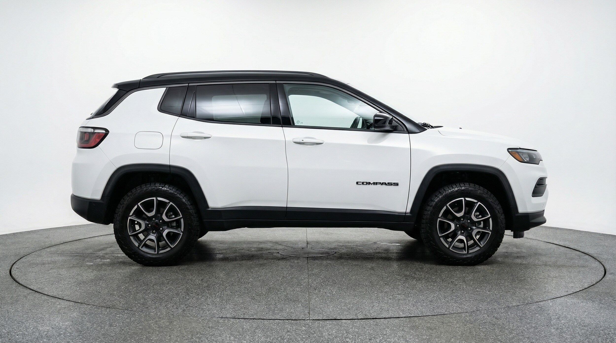 Thumbnail: 2025 Jeep Compass - 8