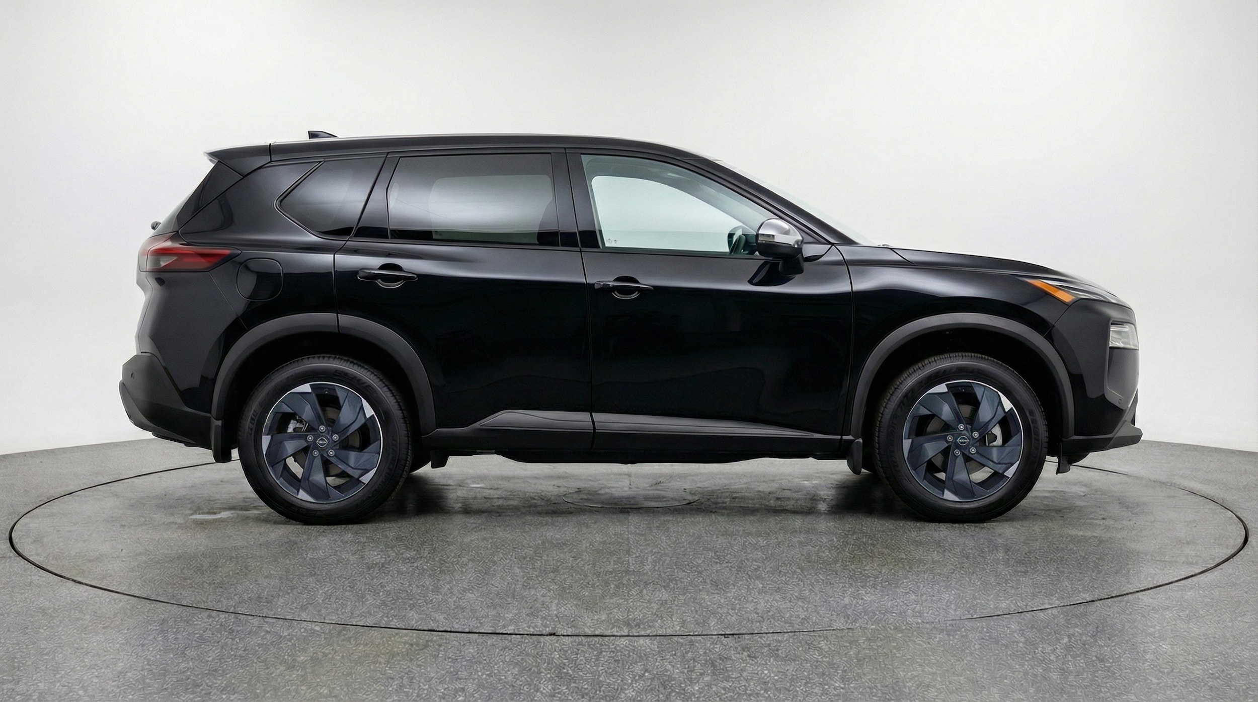 Thumbnail: 2025 Nissan Rogue - 8