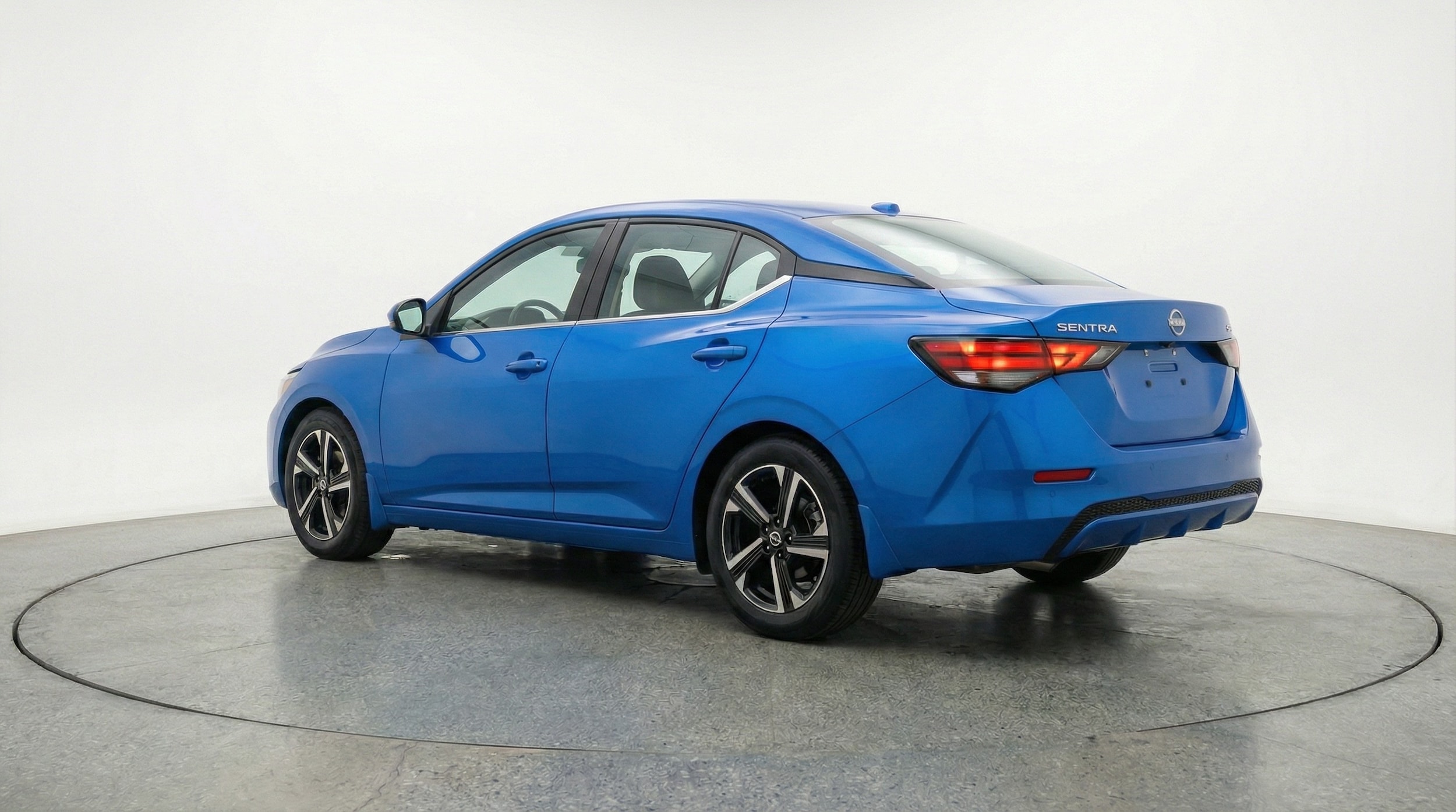 Thumbnail: 2025 Nissan Sentra - 5