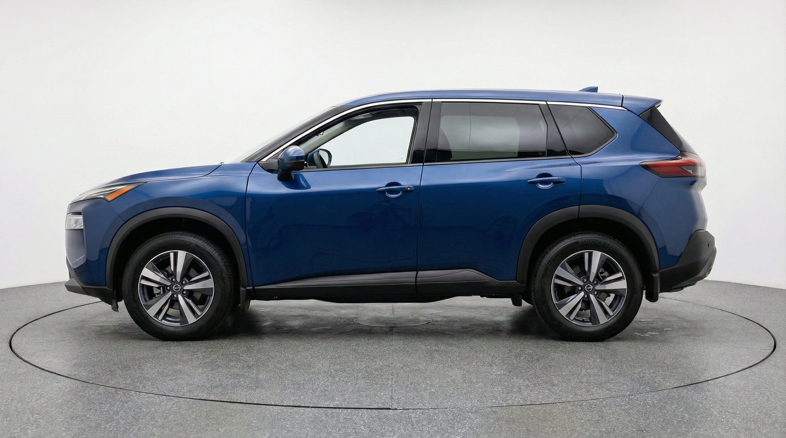 Thumbnail: 2026 Nissan Rogue - 5