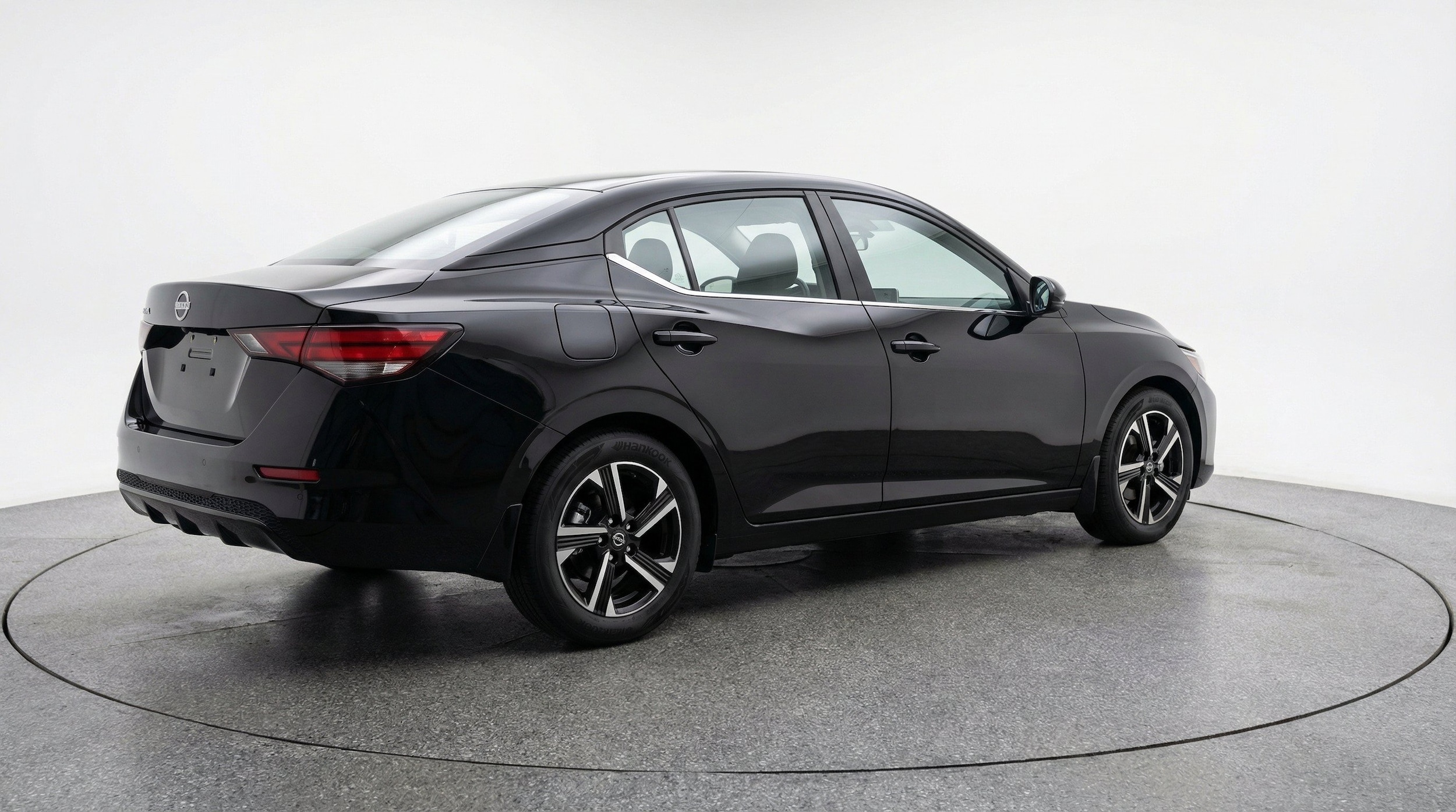 Thumbnail: 2025 Nissan Sentra - 9