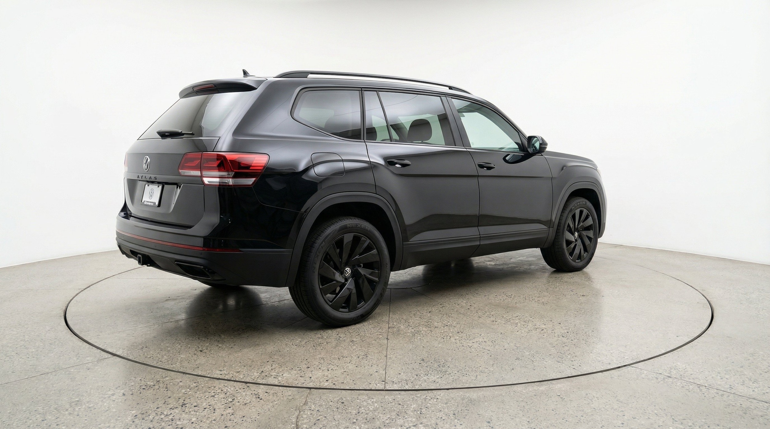 Thumbnail: 2026 Volkswagen Atlas - 9