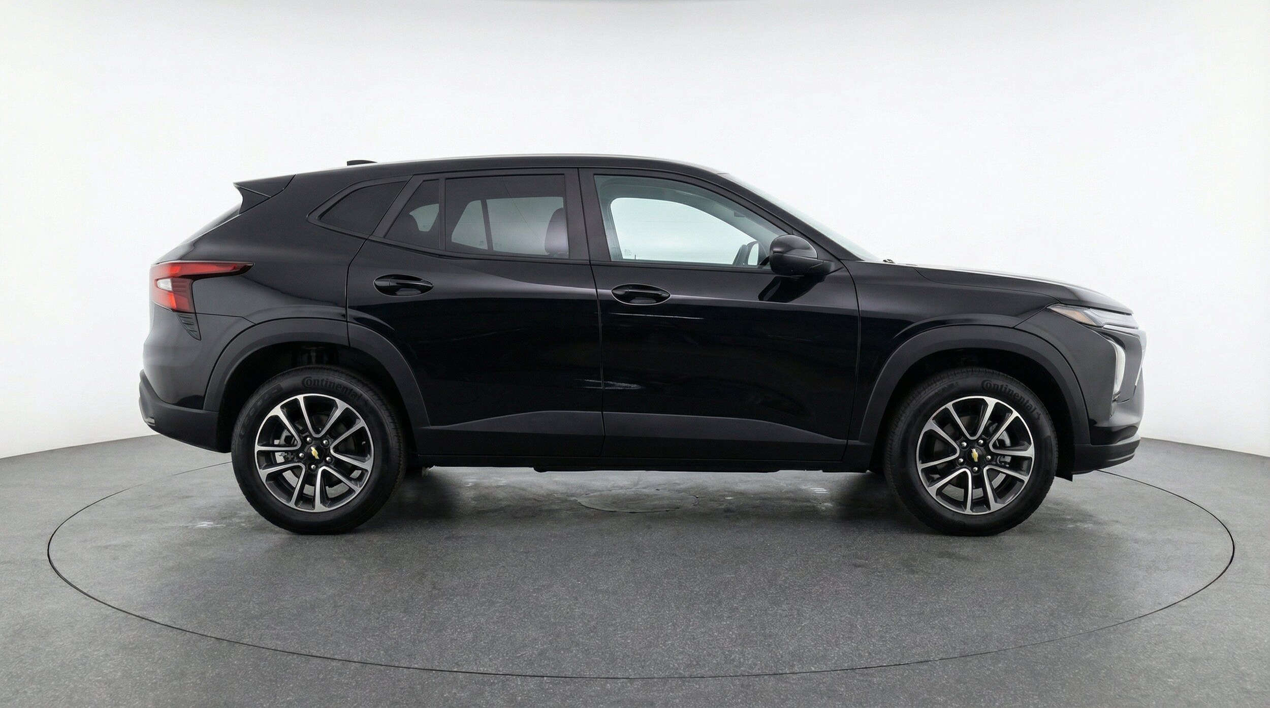 Thumbnail: 2025 Chevrolet TrailBlazer - 11