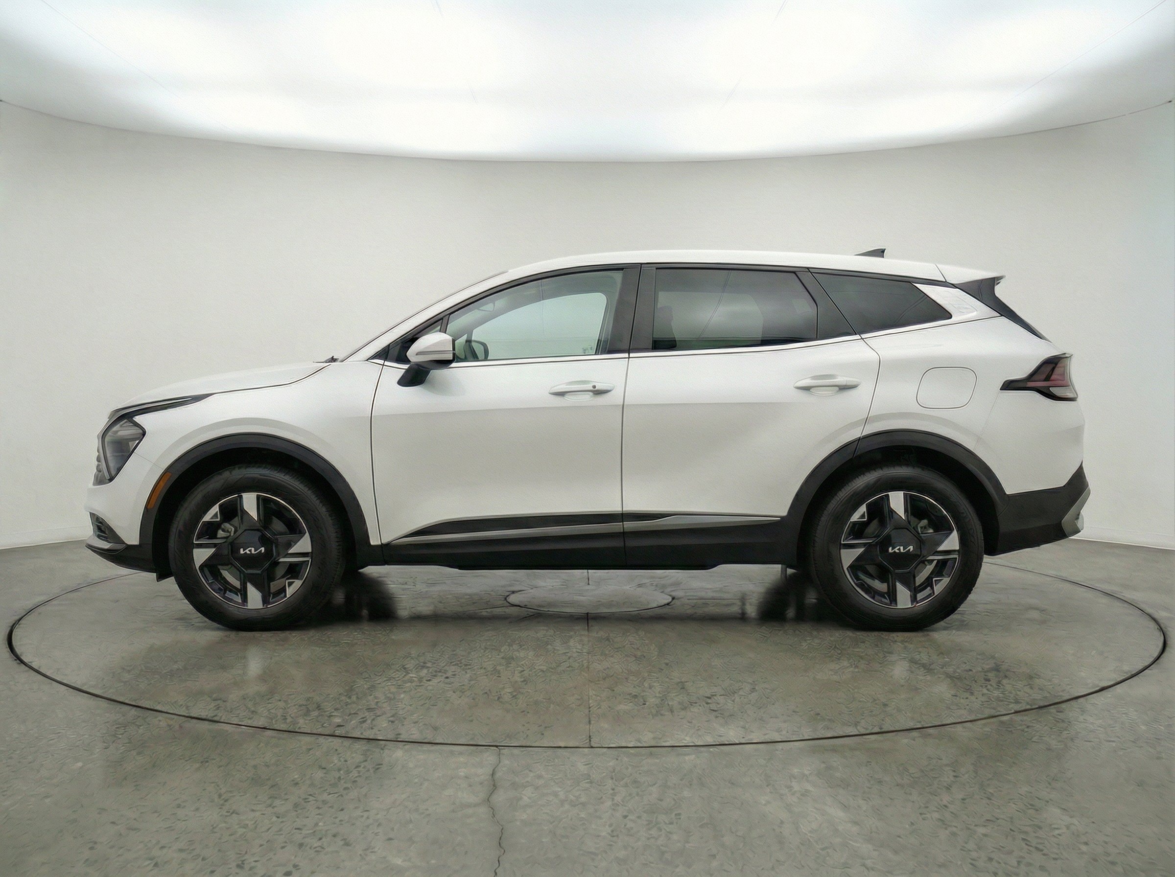 Thumbnail: 2026 Kia Sportage - 5