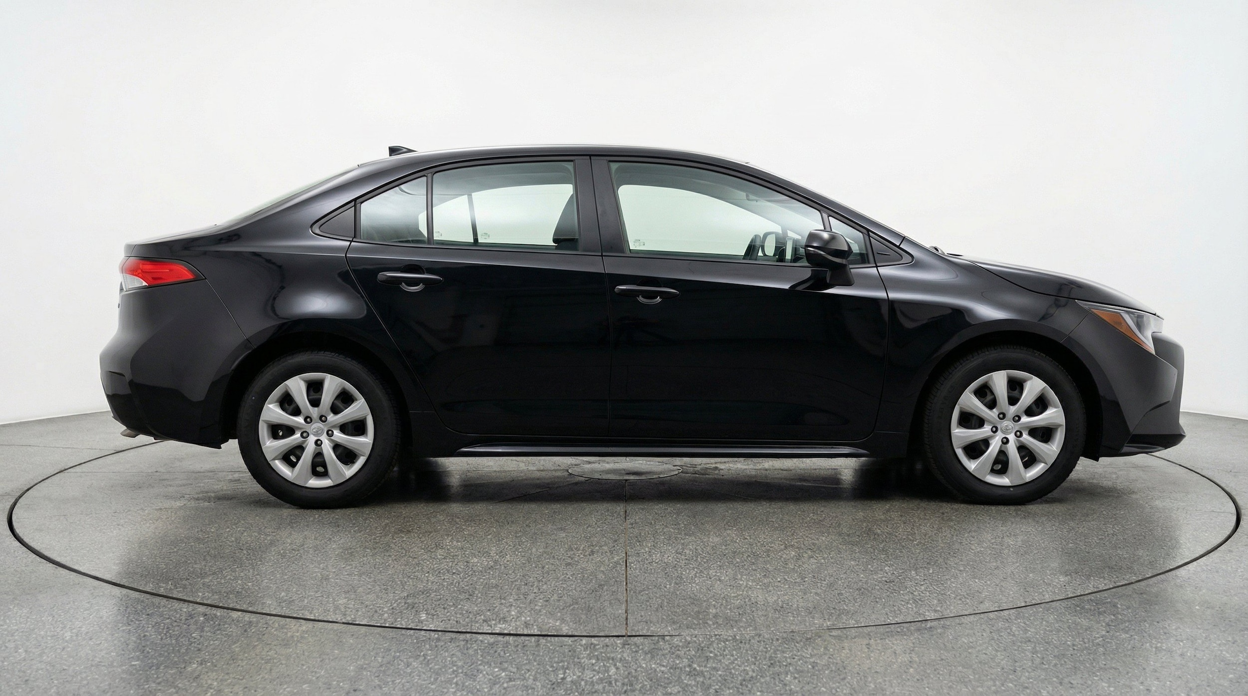 Thumbnail: 2025 Toyota Corolla - 11