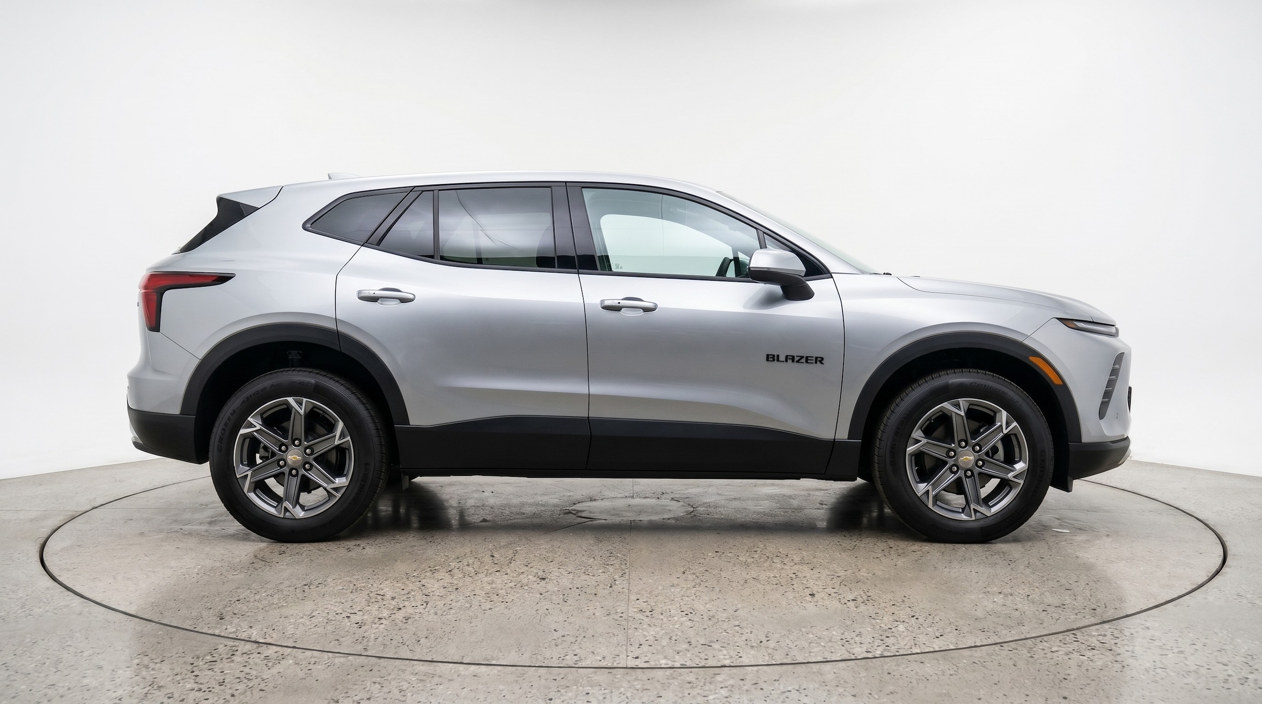 Thumbnail: 2025 Chevrolet Blazer - 8