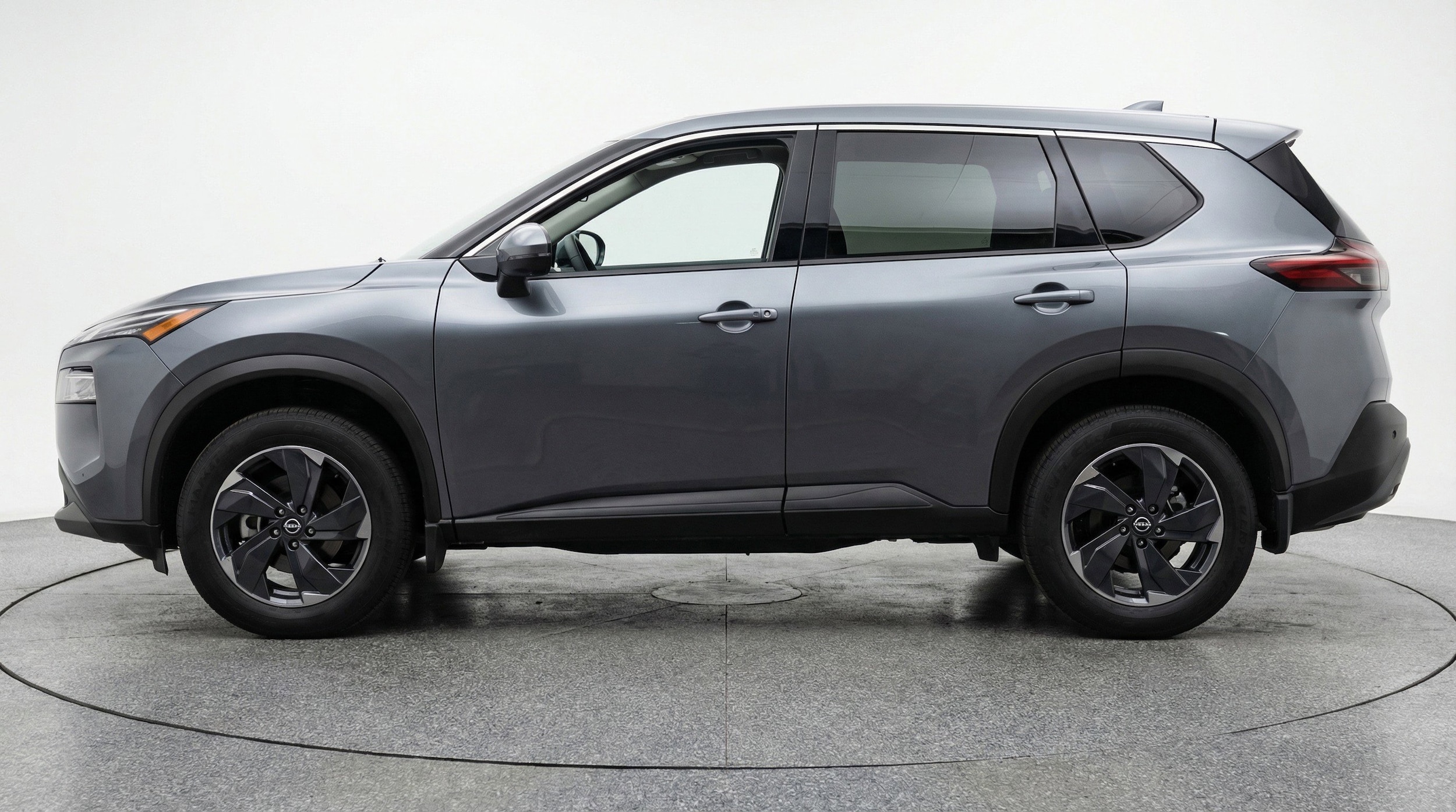 Thumbnail: 2025 Nissan Rogue - 5