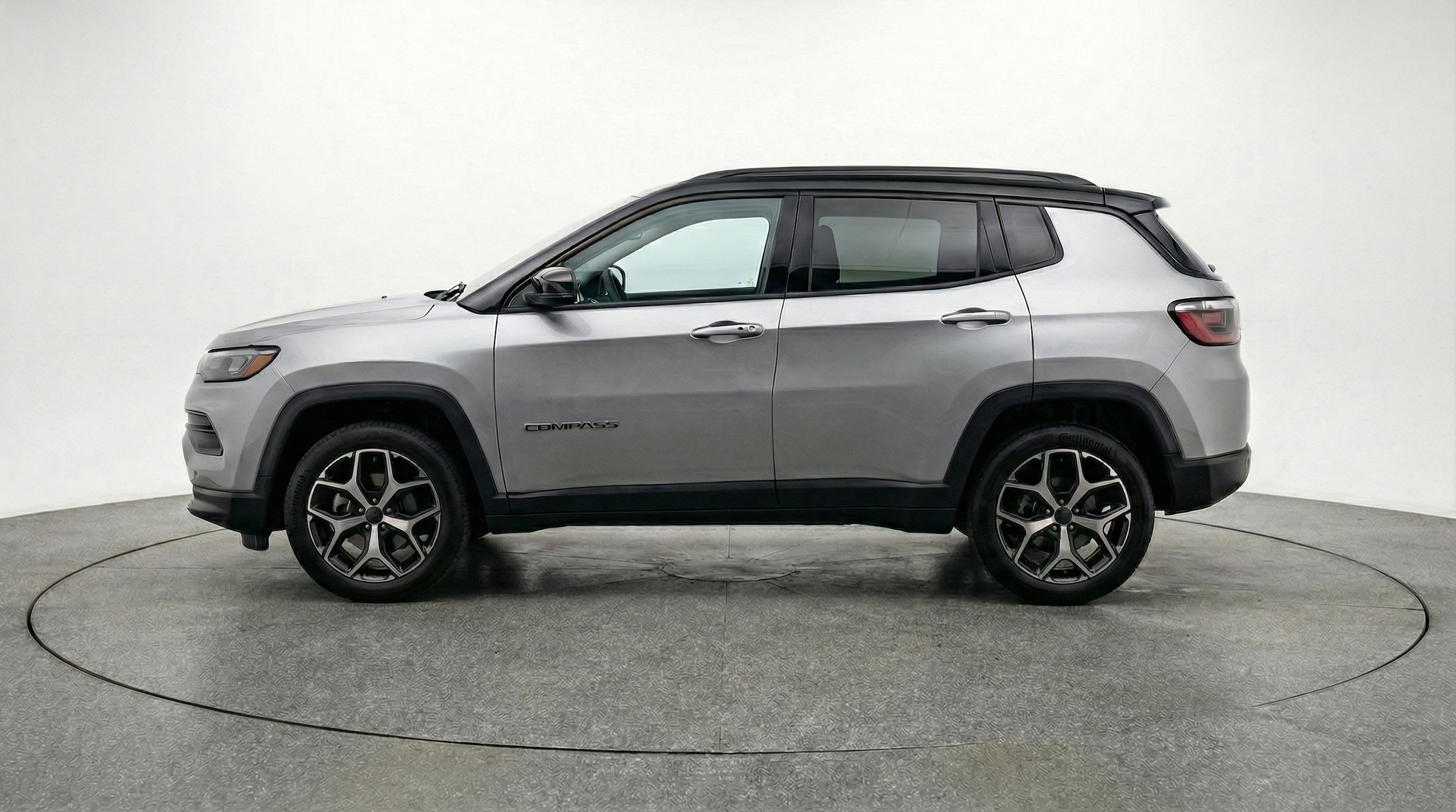 Thumbnail: 2025 Jeep Compass - 4