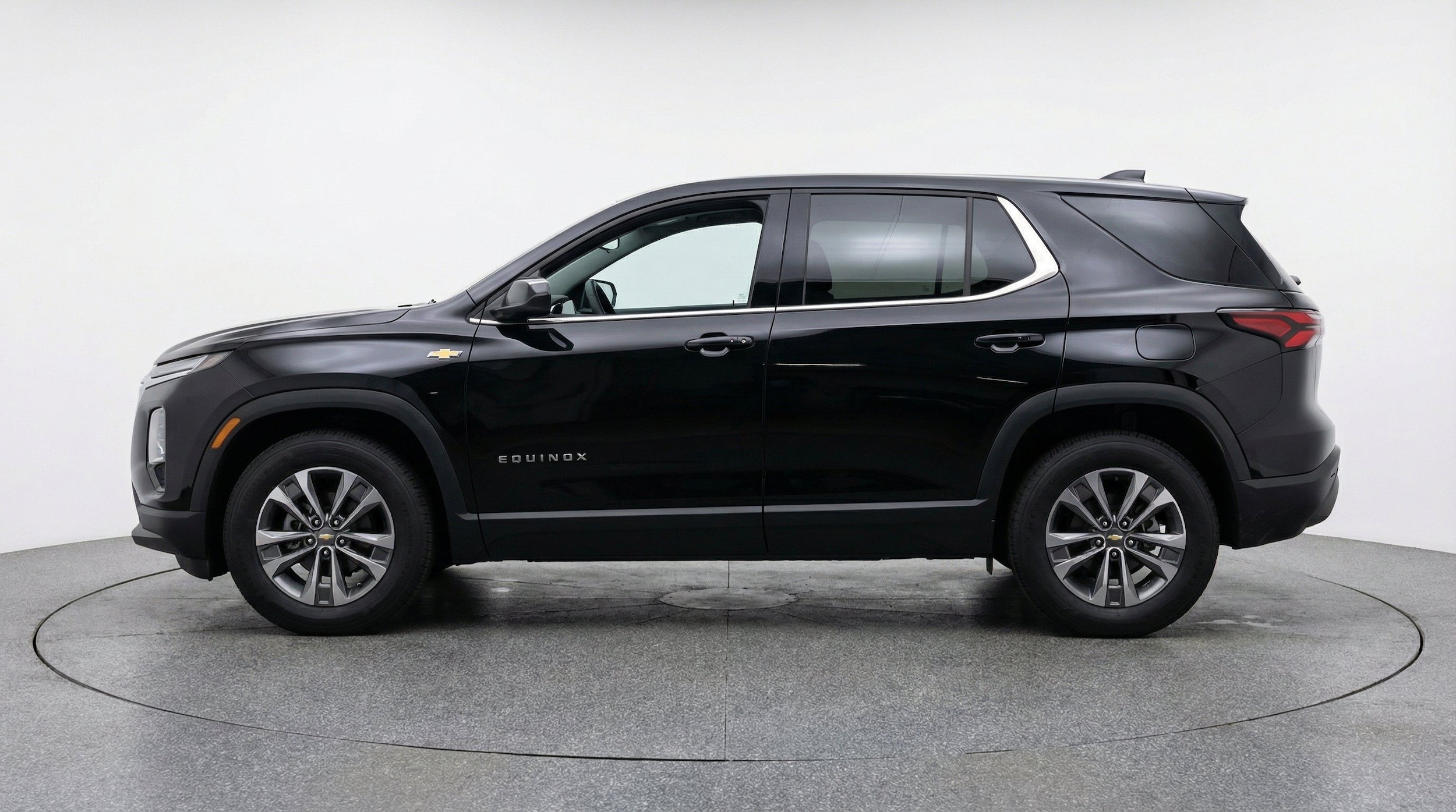 Thumbnail: 2025 Chevrolet Equinox - 5