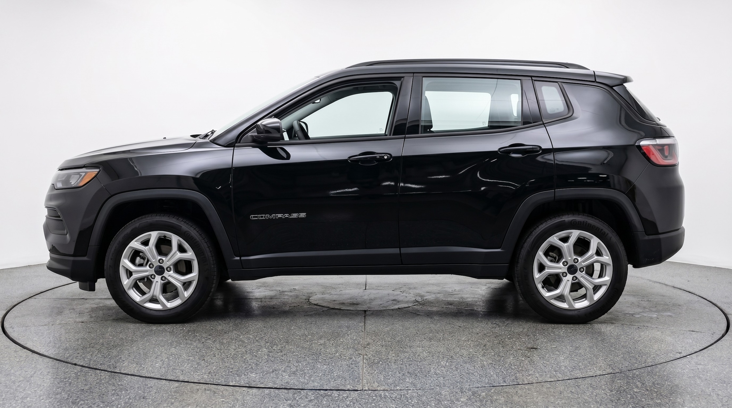 Thumbnail: 2025 Jeep Compass - 4