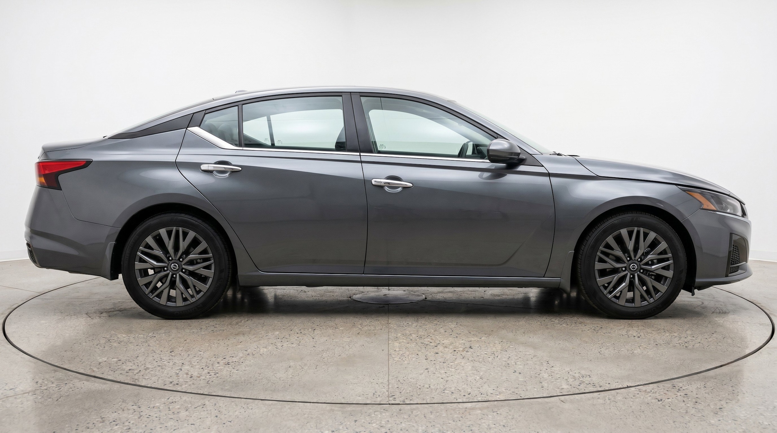 Thumbnail: 2025 Nissan Altima - 11