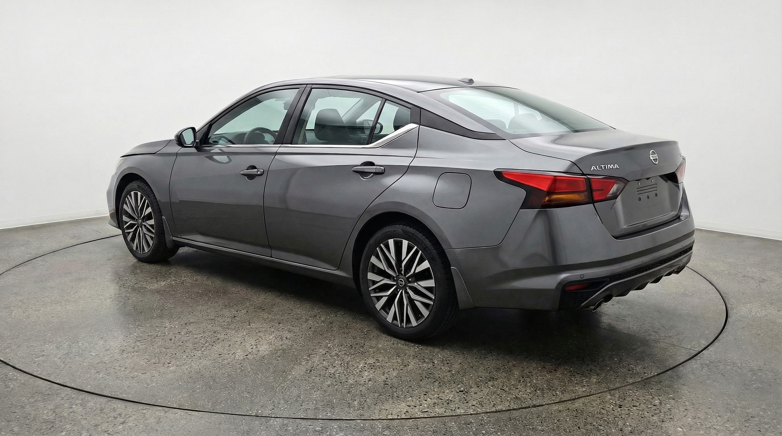 Thumbnail: 2025 Nissan Altima - 5