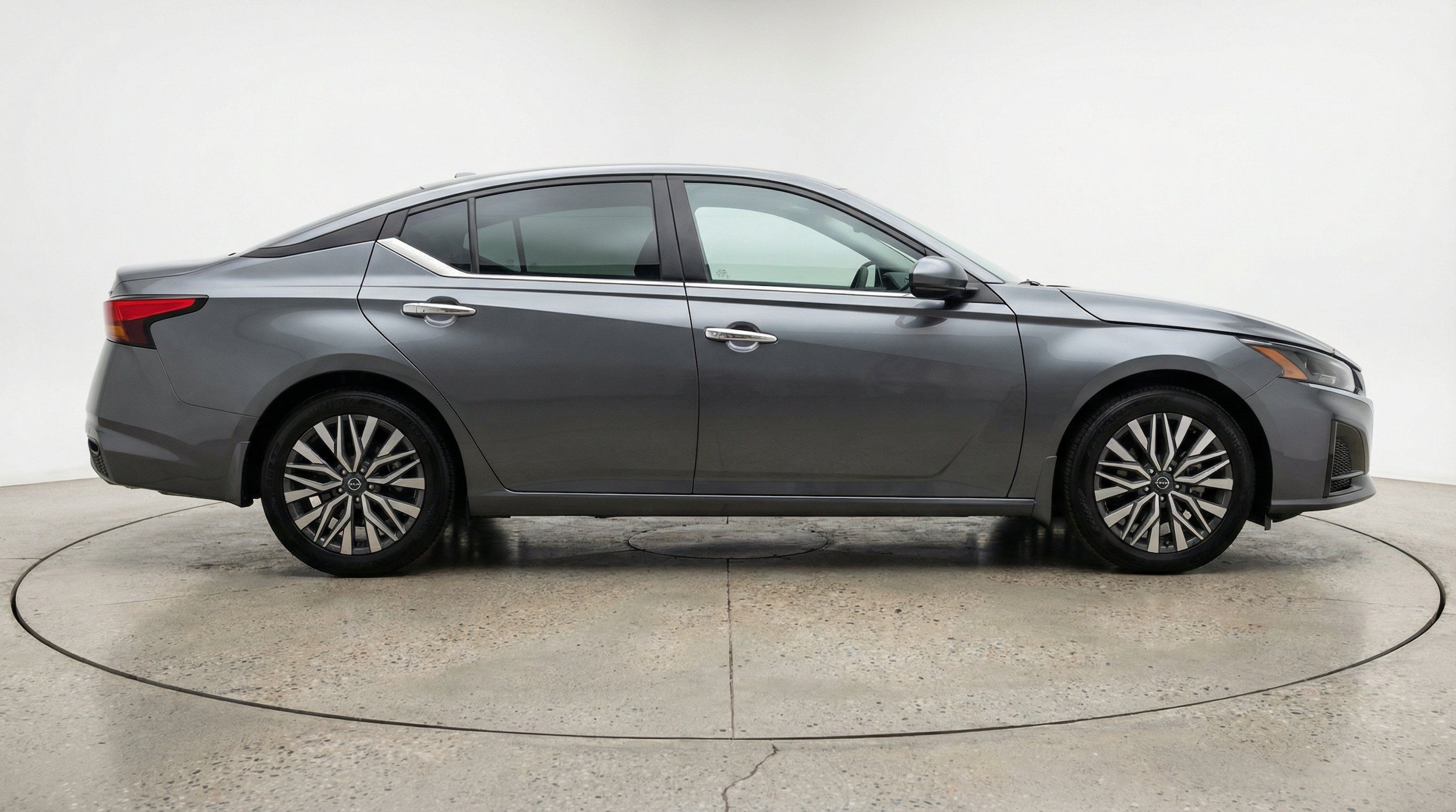 Thumbnail: 2025 Nissan Altima - 11