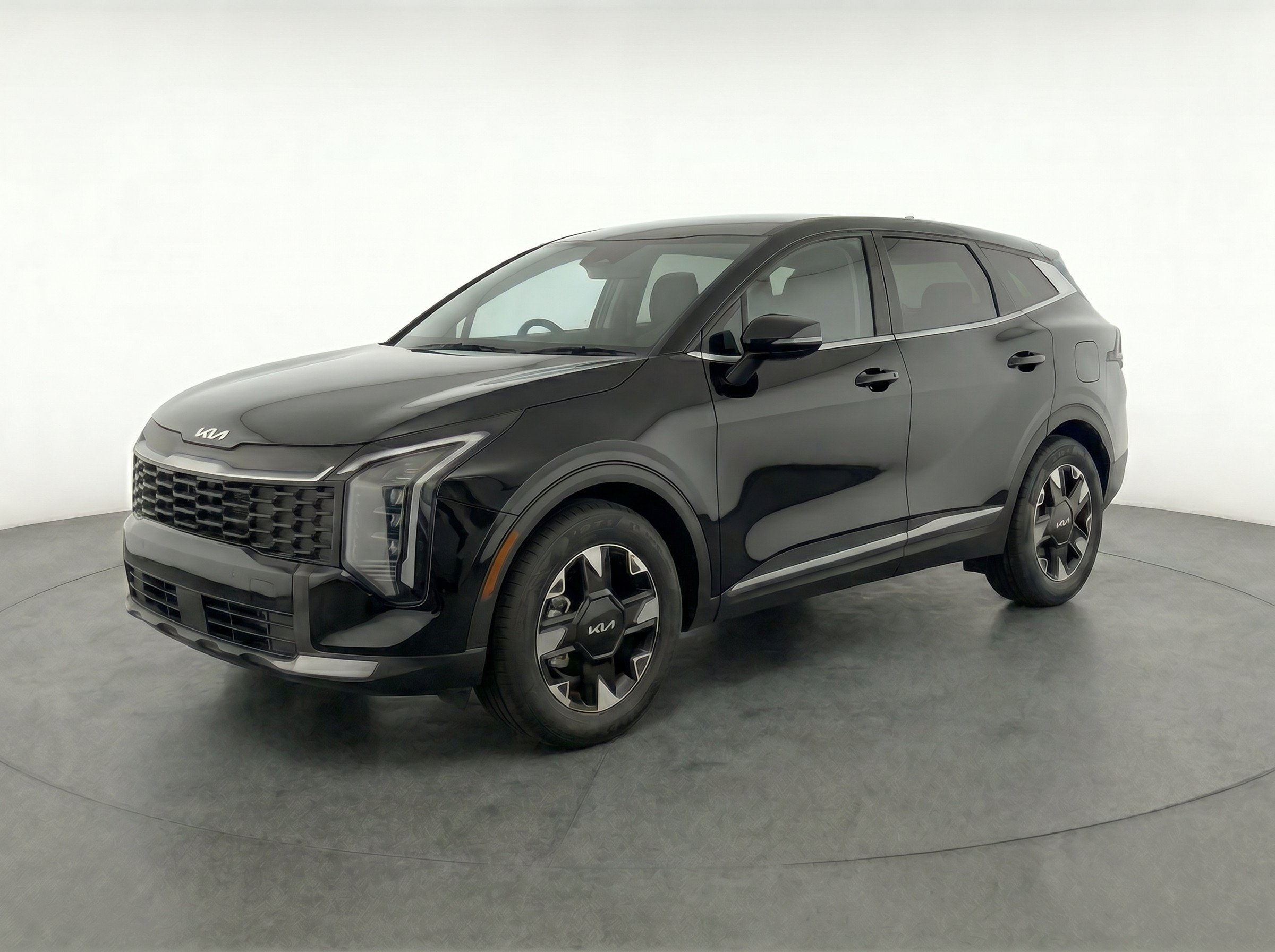 Thumbnail: 2026 Kia Sportage - 3