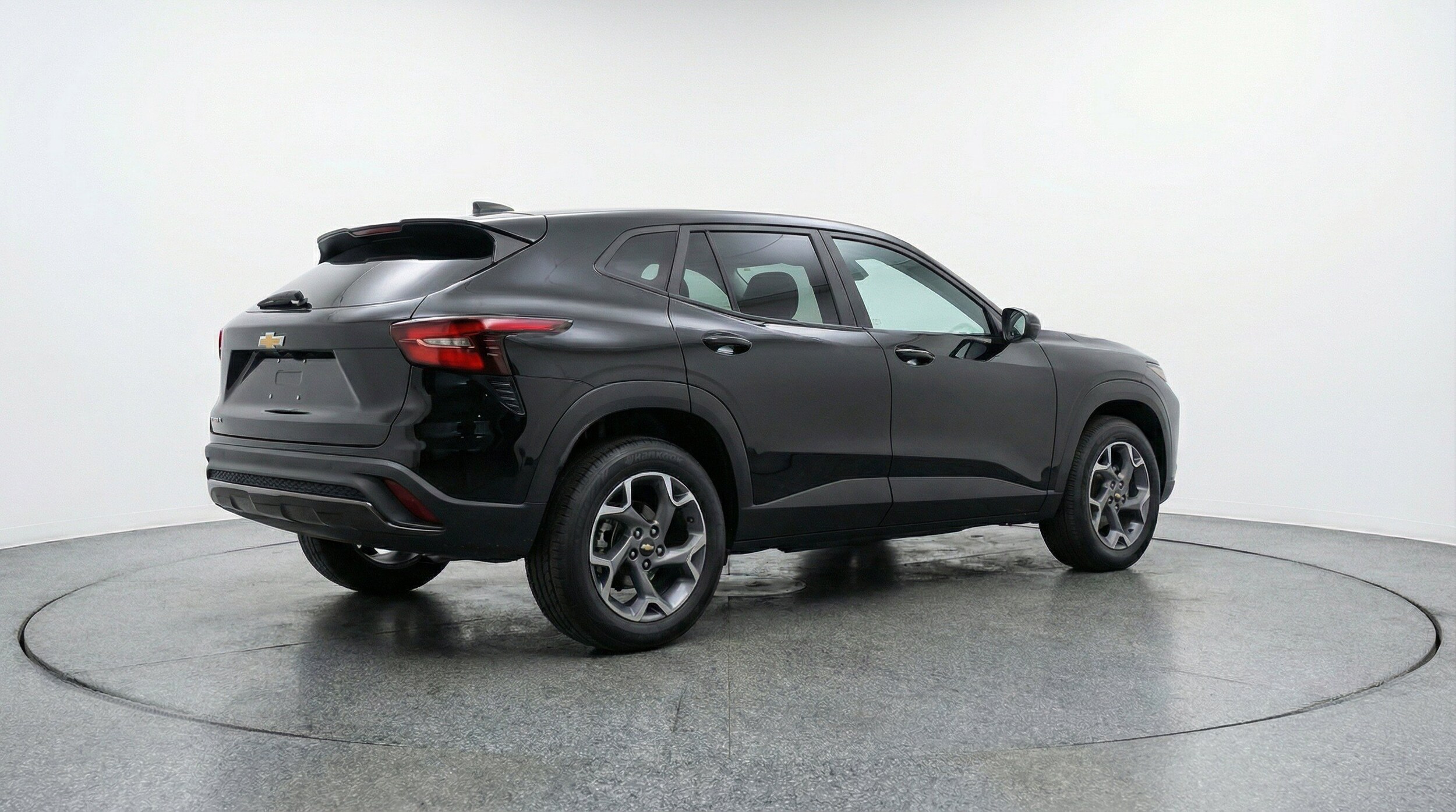 Thumbnail: 2025 Chevrolet Trax - 9
