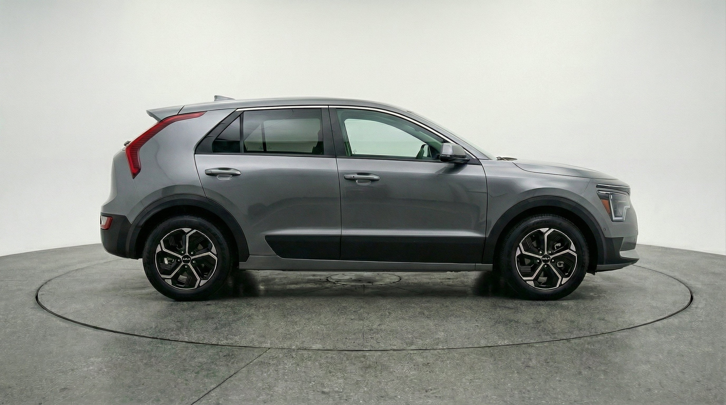 Thumbnail: 2026 Kia Niro - 11