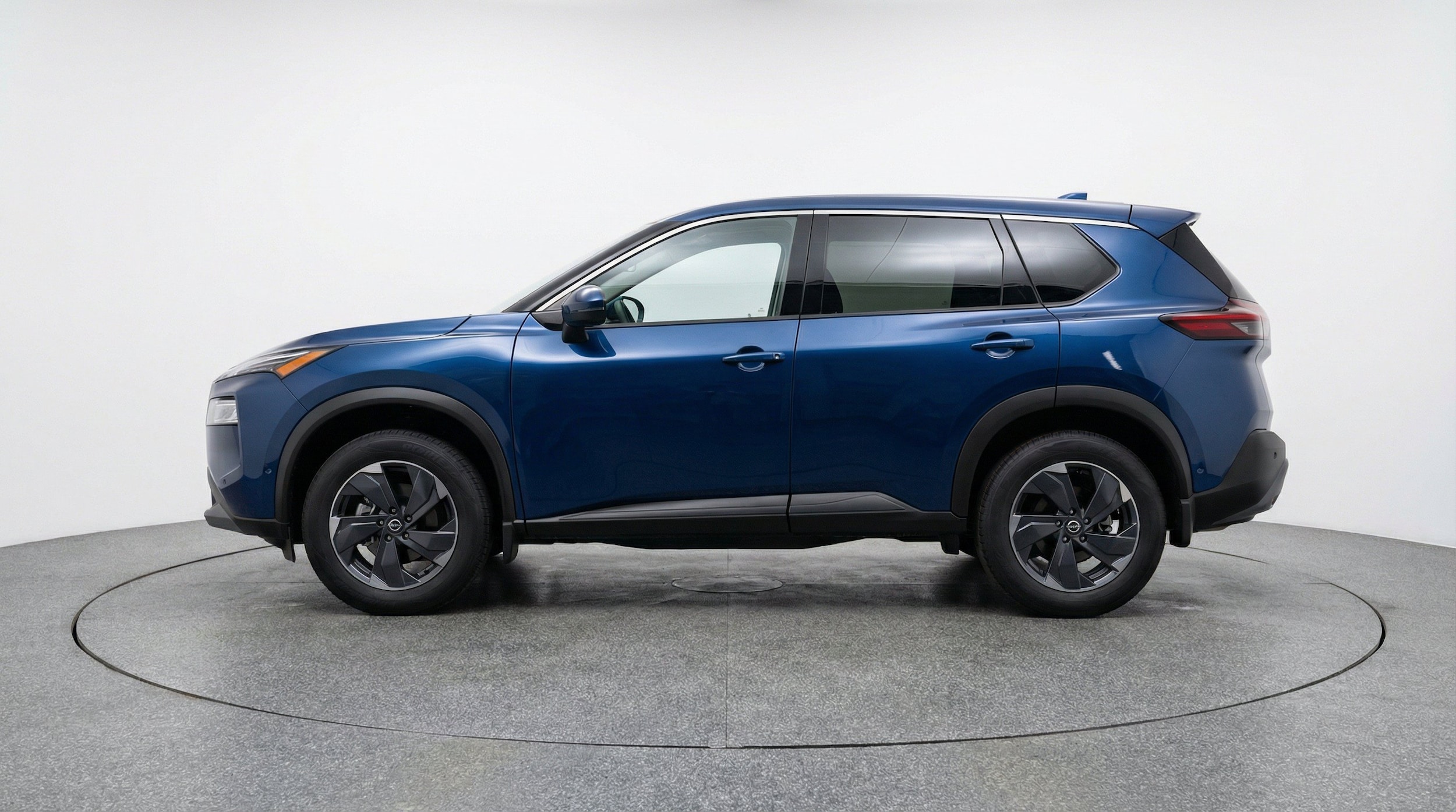 Thumbnail: 2025 Nissan Rogue - 5