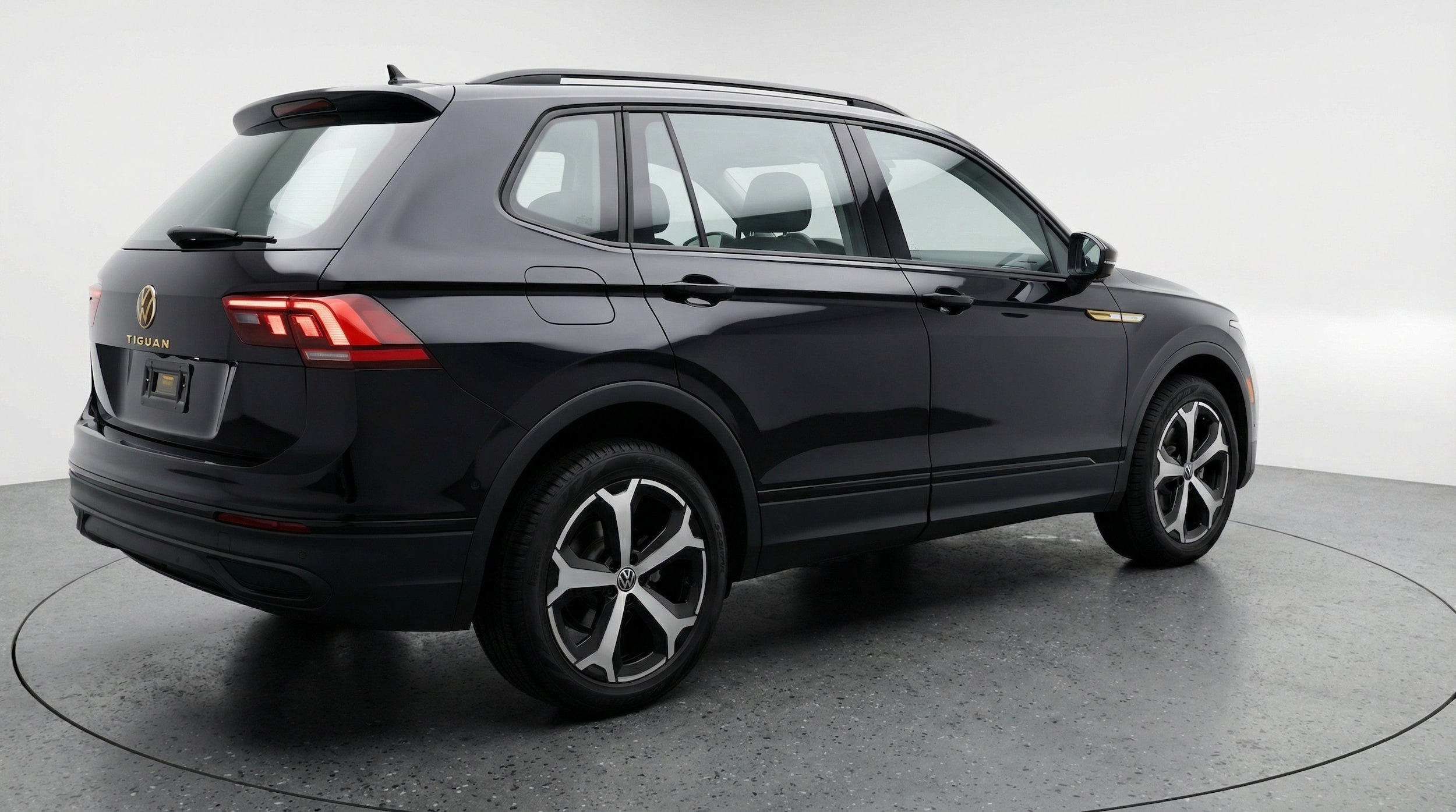 Thumbnail: 2026 Volkswagen Tiguan - 9