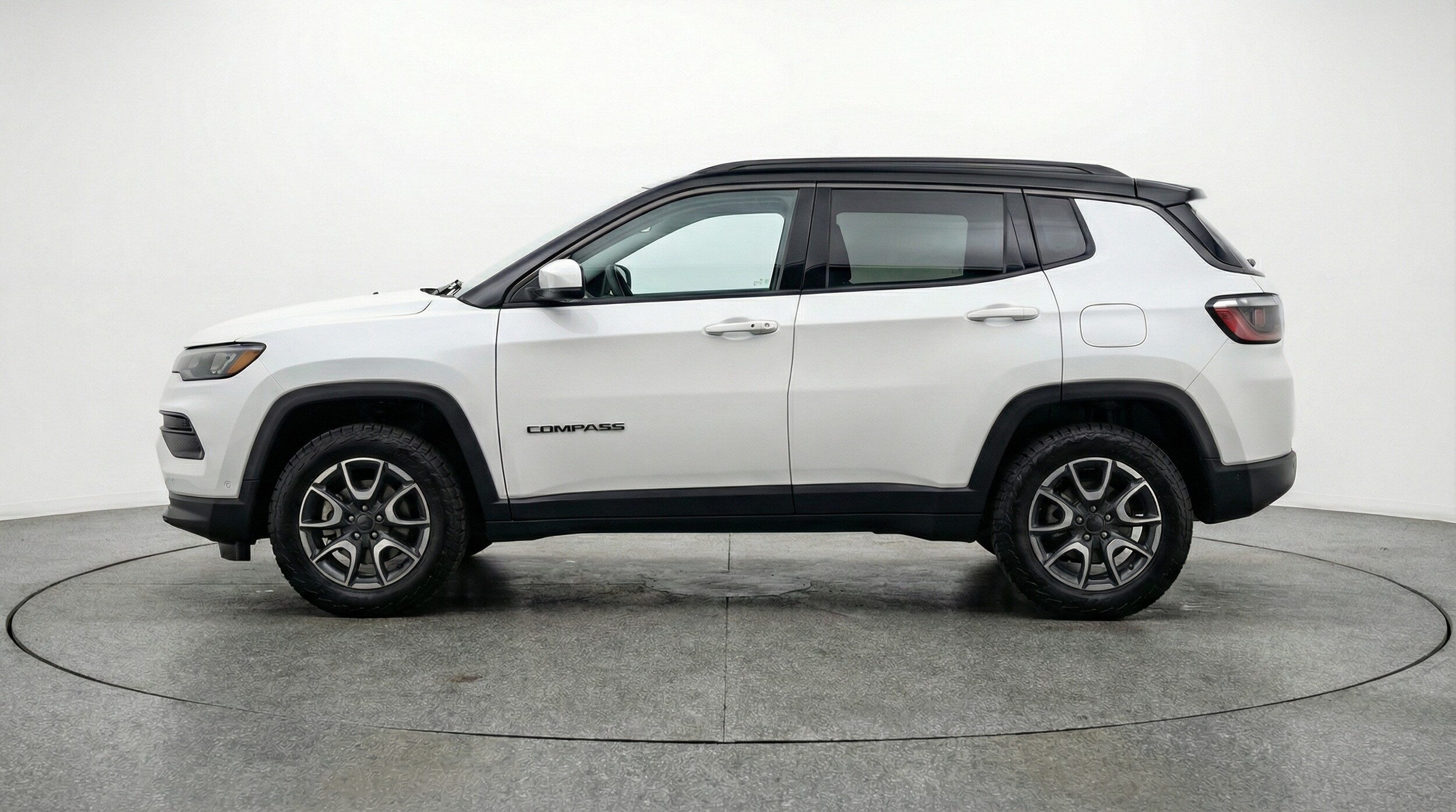 Thumbnail: 2025 Jeep Compass - 4
