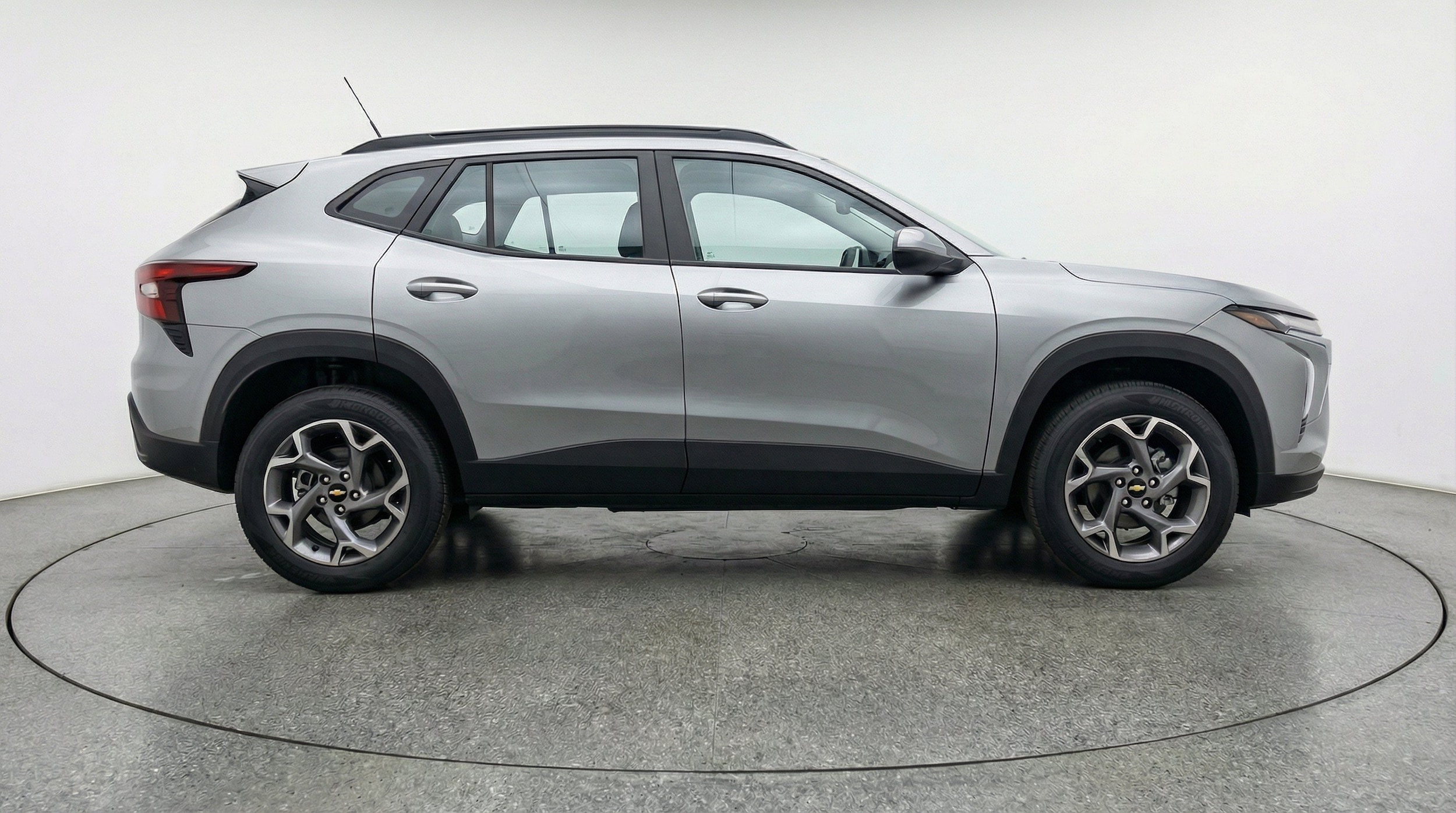 Thumbnail: 2025 Chevrolet Trax - 11