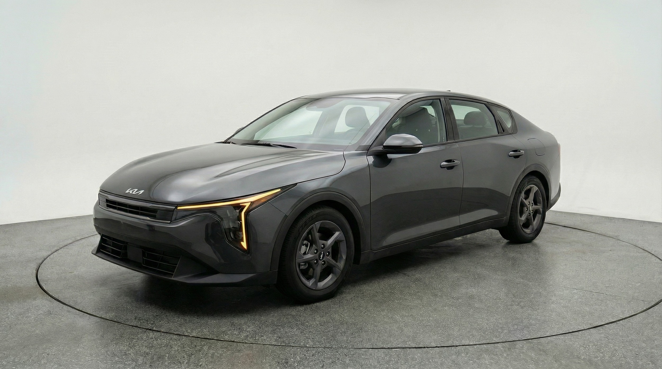 Thumbnail: 2025 Kia K4 - 3