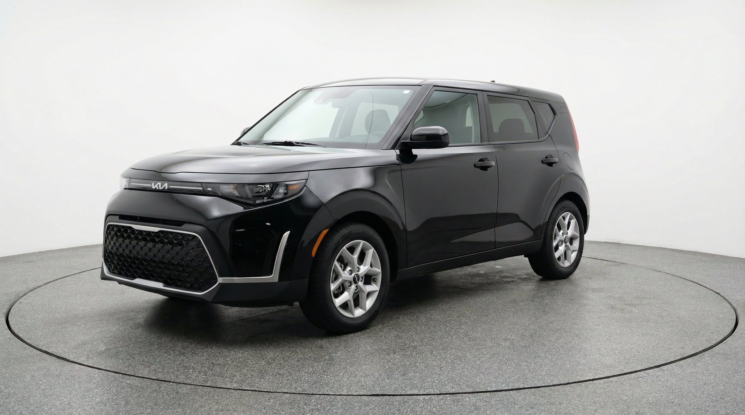 Thumbnail: 2025 Kia Soul - 3