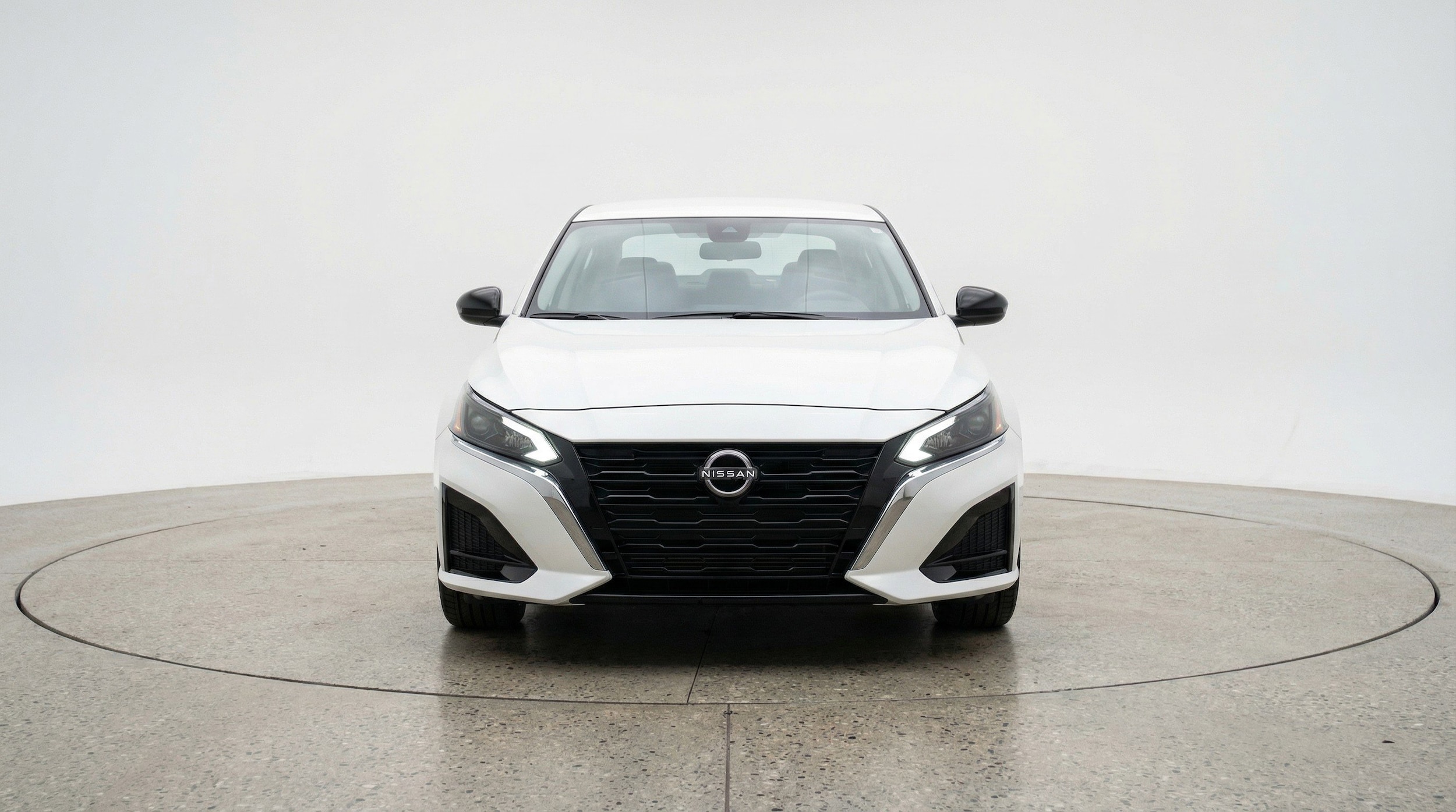 Thumbnail: 2025 Nissan Altima - 2
