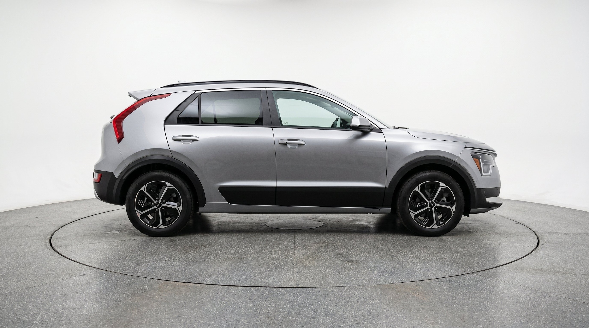 Thumbnail: 2026 Kia Niro - 11
