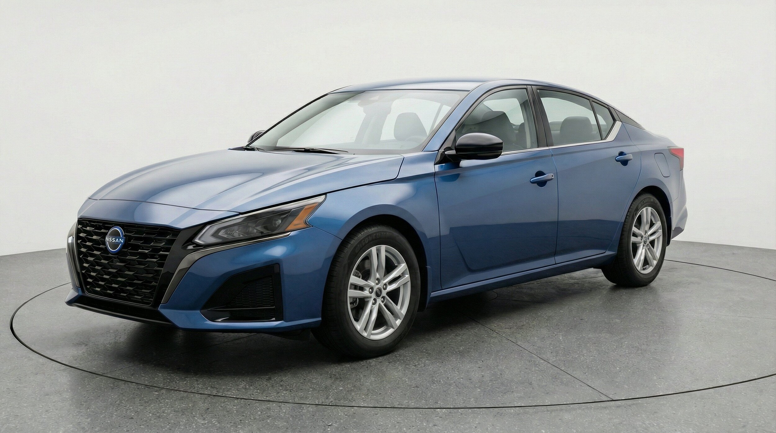 Thumbnail: 2025 Nissan Altima - 3