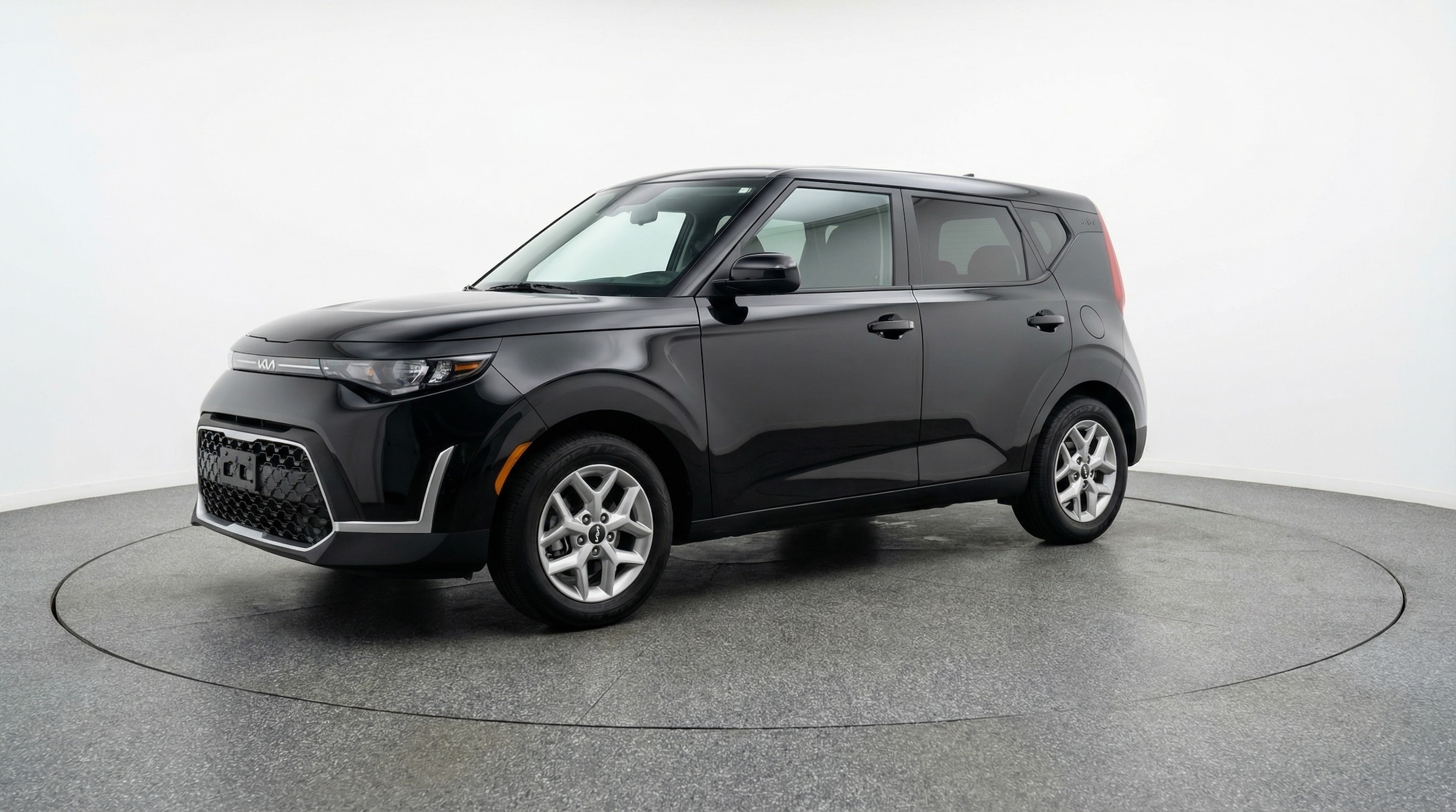 Thumbnail: 2025 Kia Soul - 3