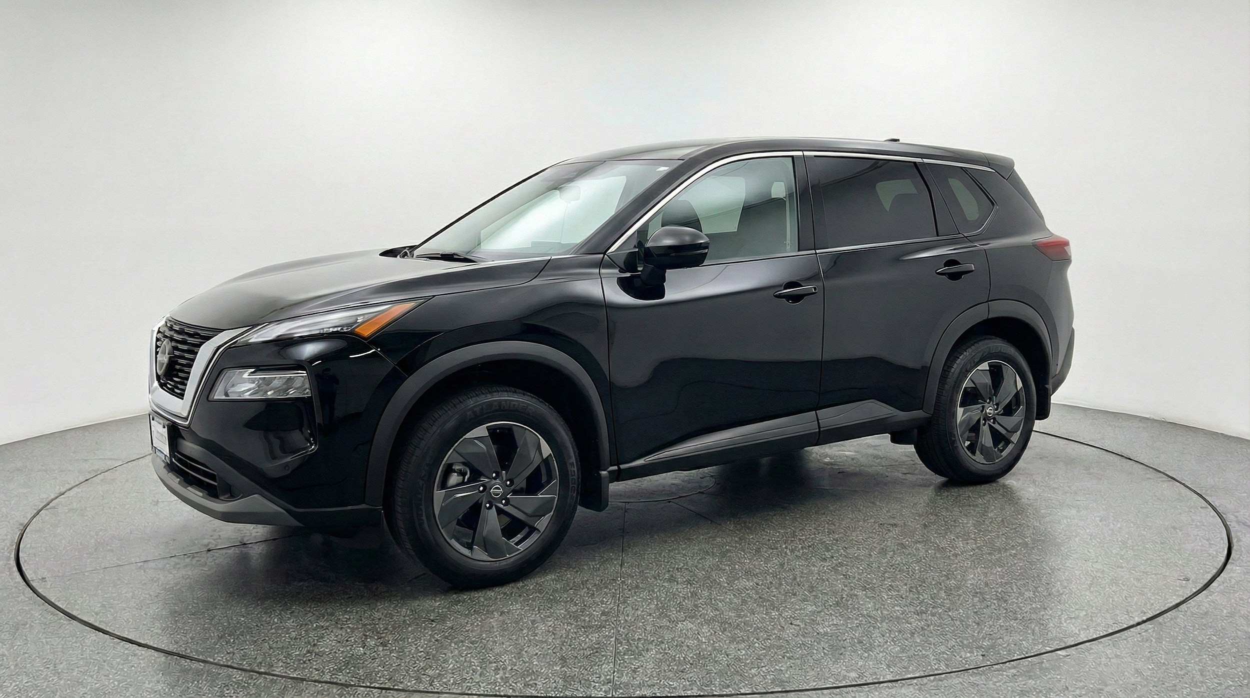 Thumbnail: 2025 Nissan Rogue - 3