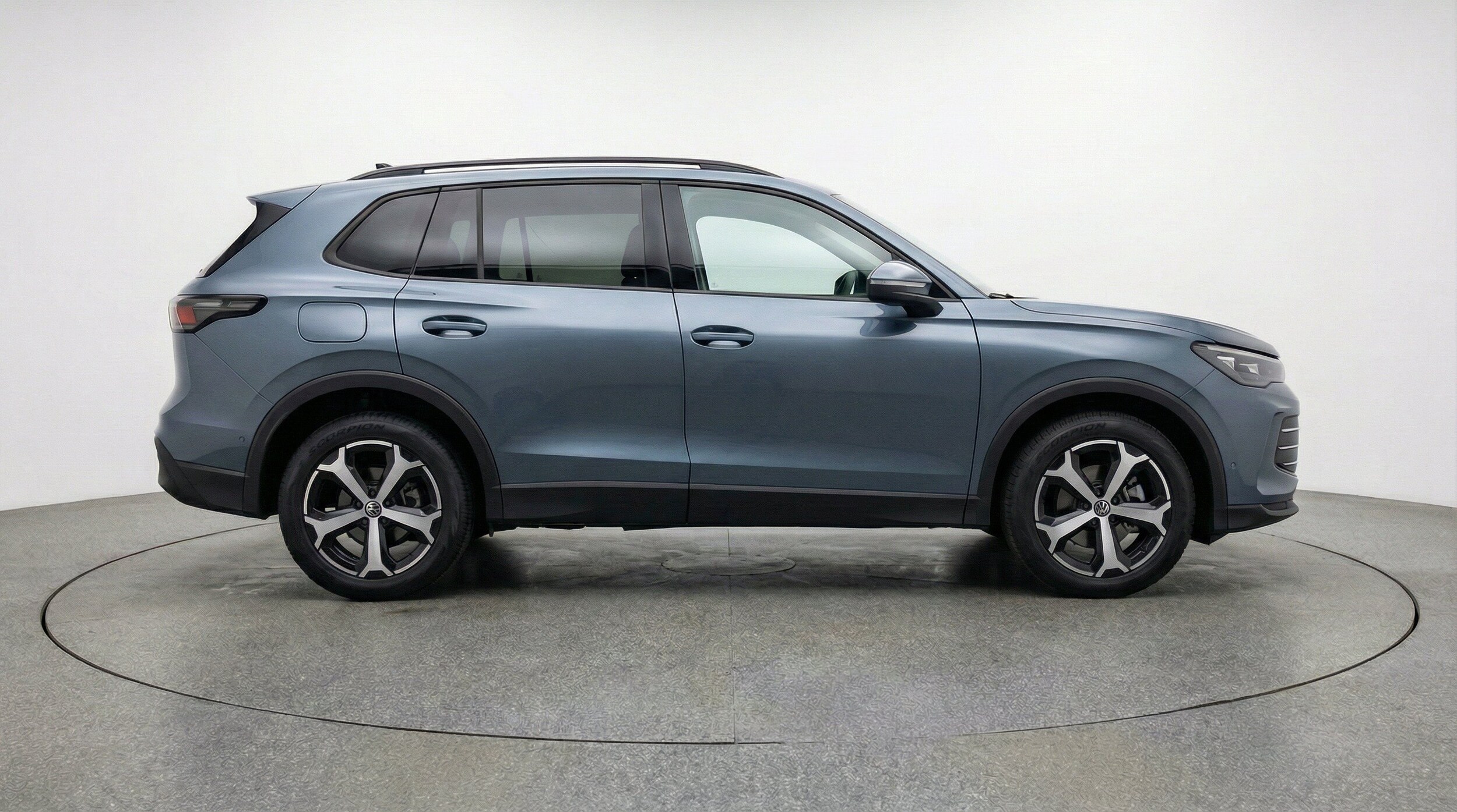 Thumbnail: 2026 Volkswagen Tiguan - 11