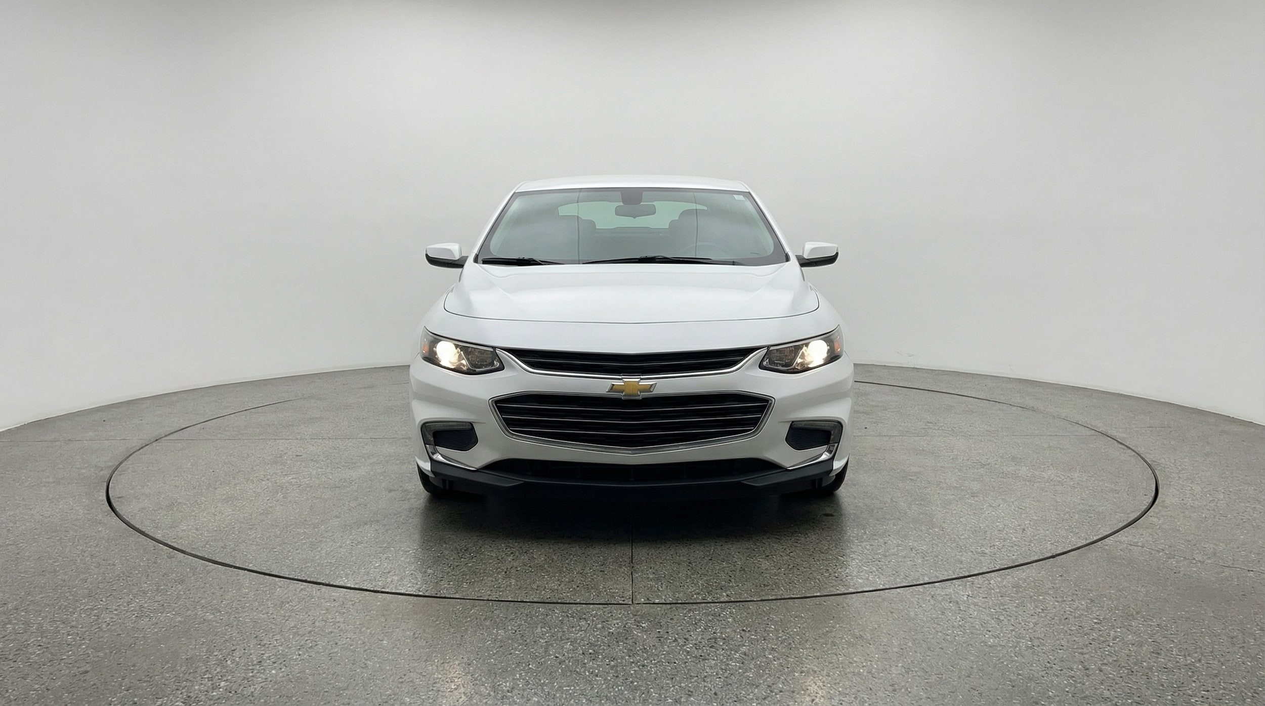 Thumbnail: 2024 Chevrolet Malibu - 2