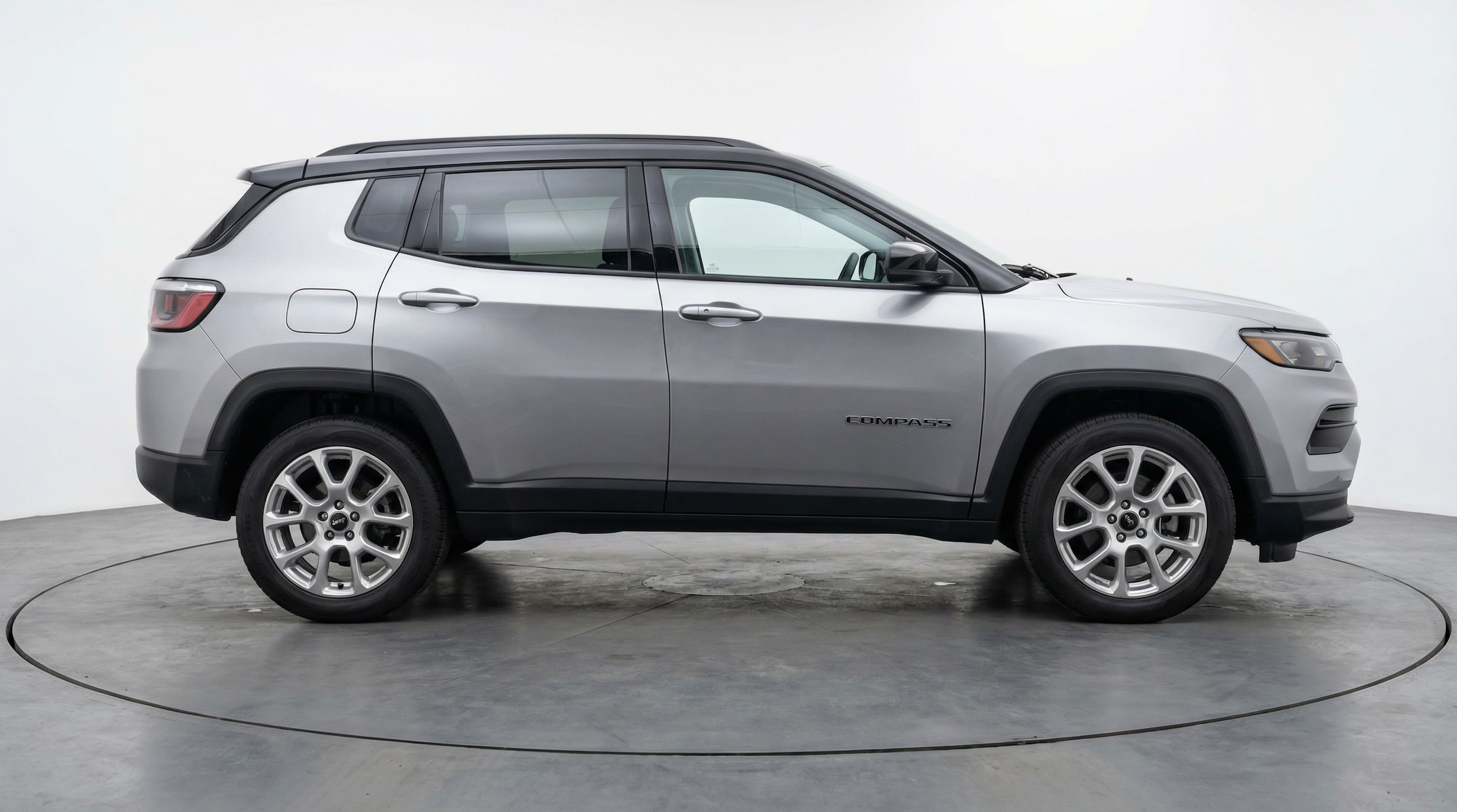 Thumbnail: 2025 Jeep Compass - 8