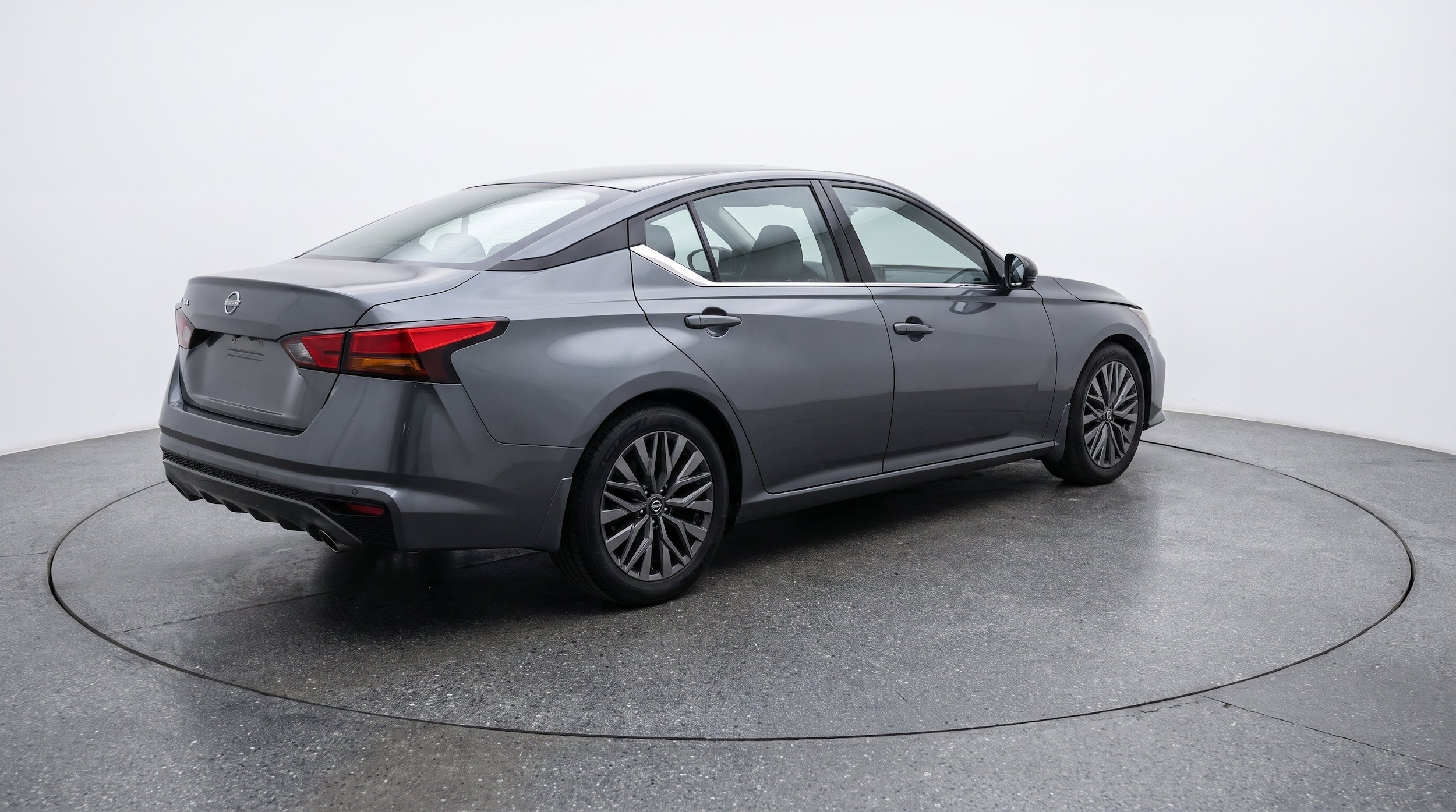 Thumbnail: 2025 Nissan Altima - 9